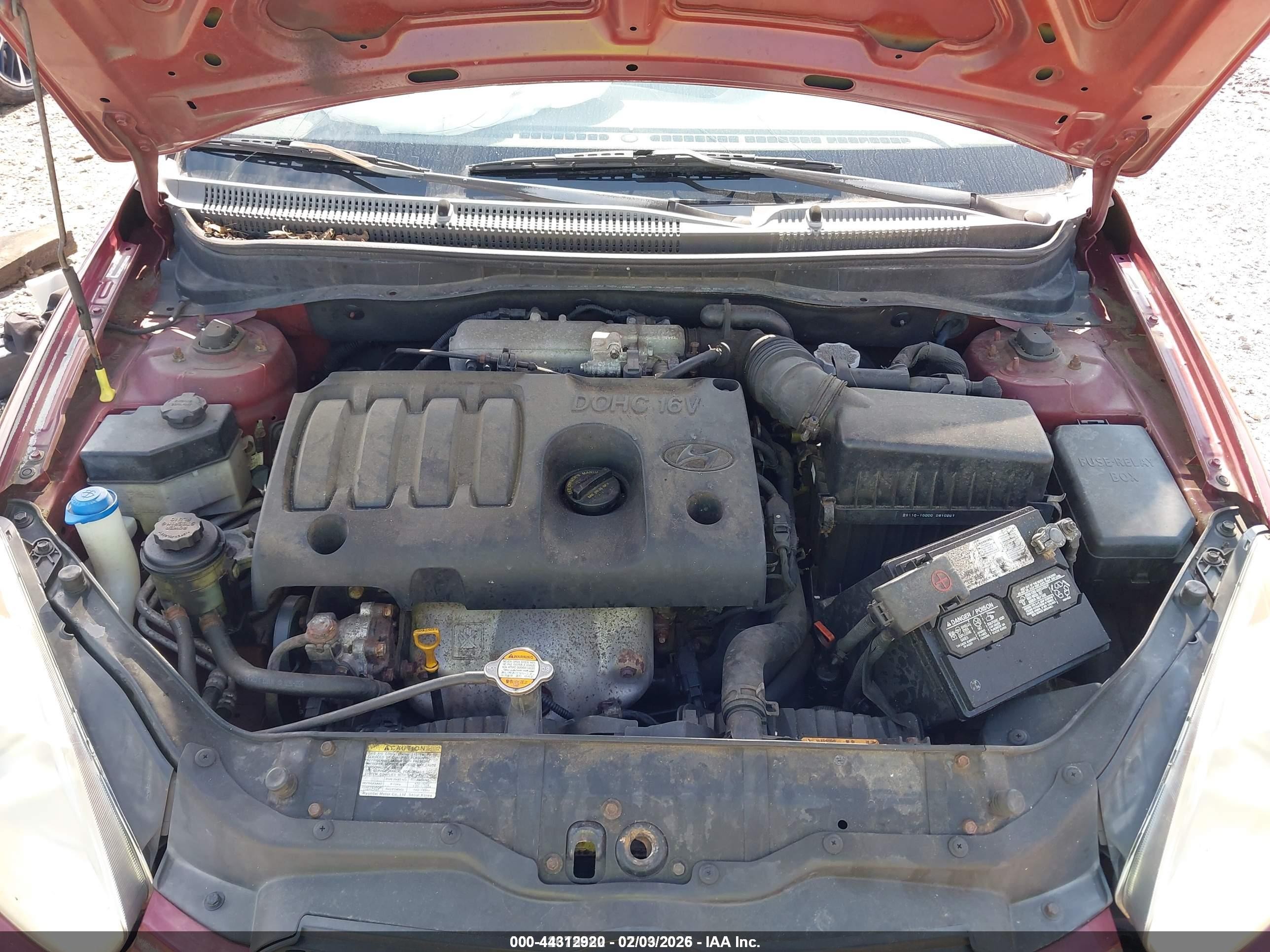2009 Hyundai Accent Gls Red vin: KMHCN46C39U315075