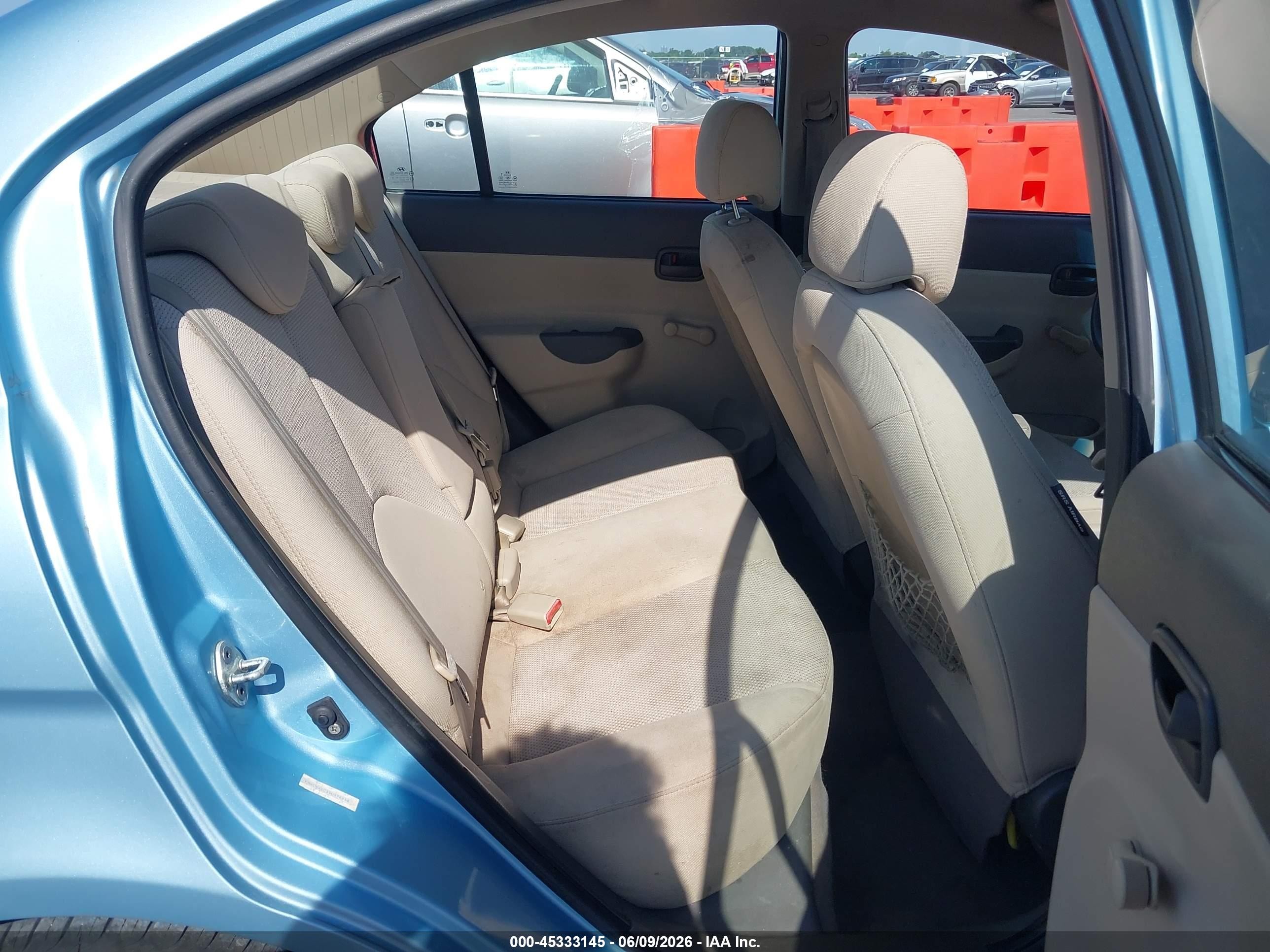 2009 Hyundai Accent Gls Blue vin: KMHCN46C39U374854
