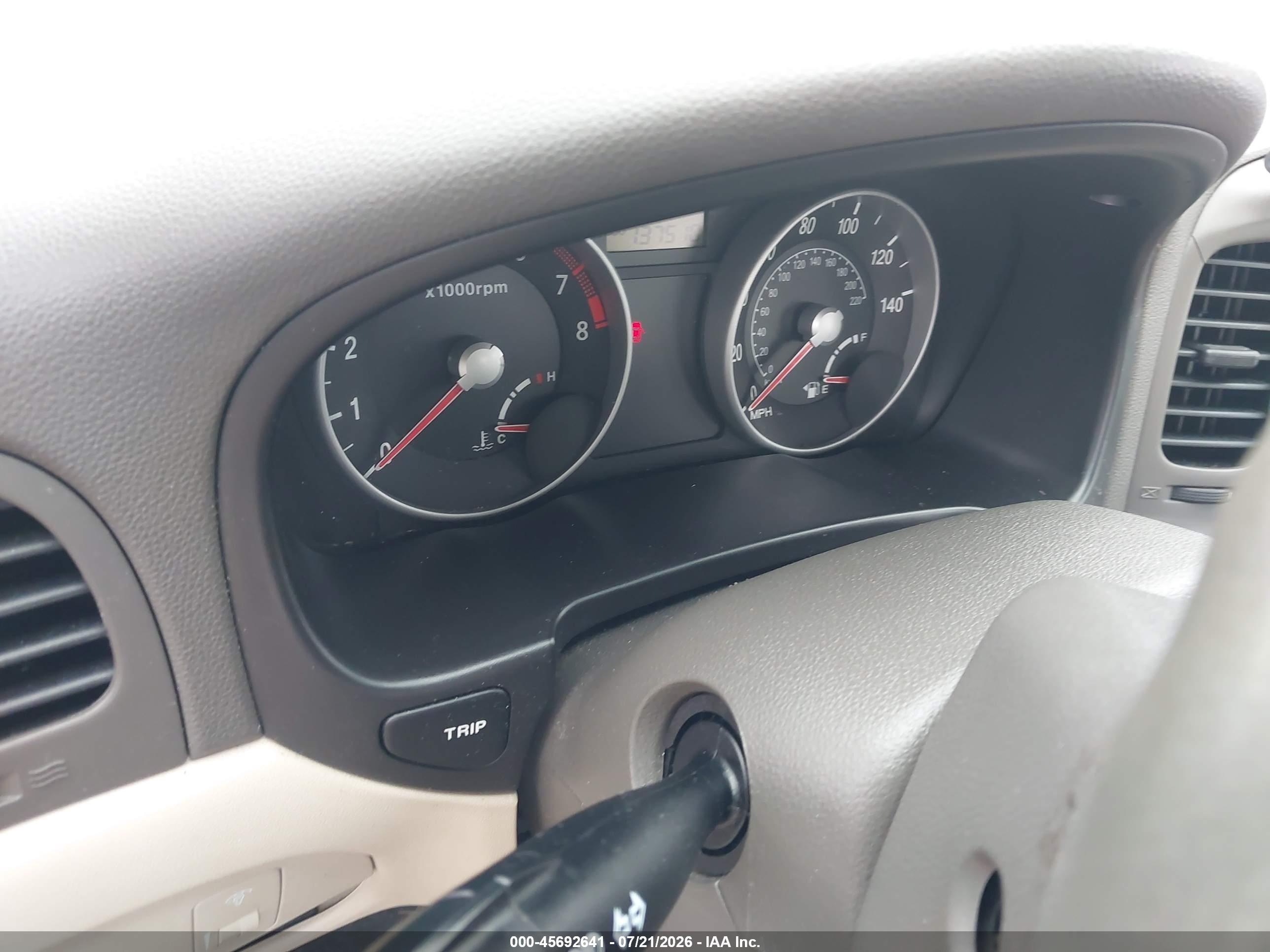 2006 Hyundai Accent Gls Желто-коричневый vin: KMHCN46C46U011345