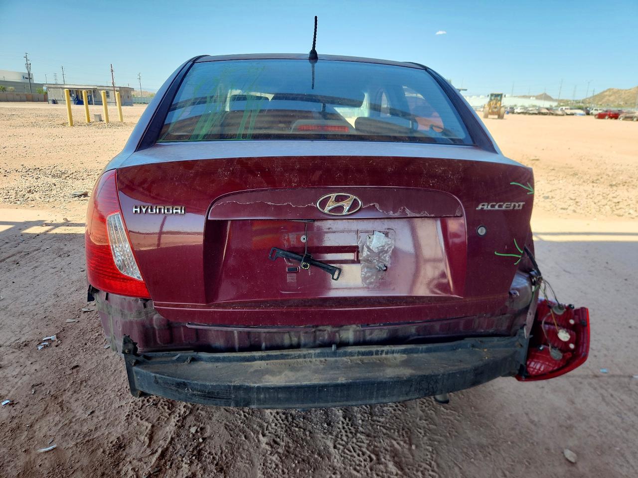 2006 Hyundai Accent Gls Red vin: KMHCN46C46U058259