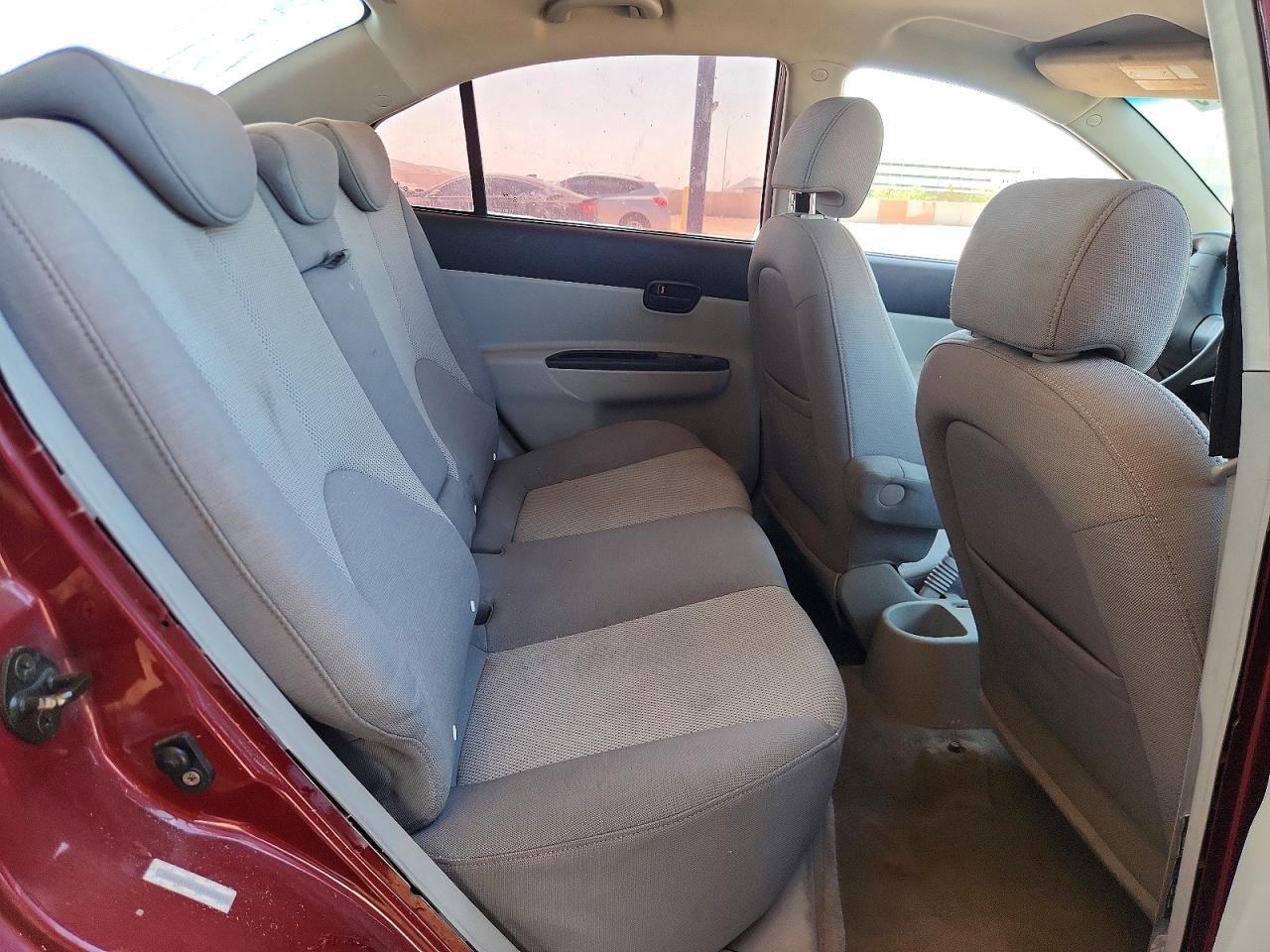 2006 Hyundai Accent Gls Red vin: KMHCN46C46U058259