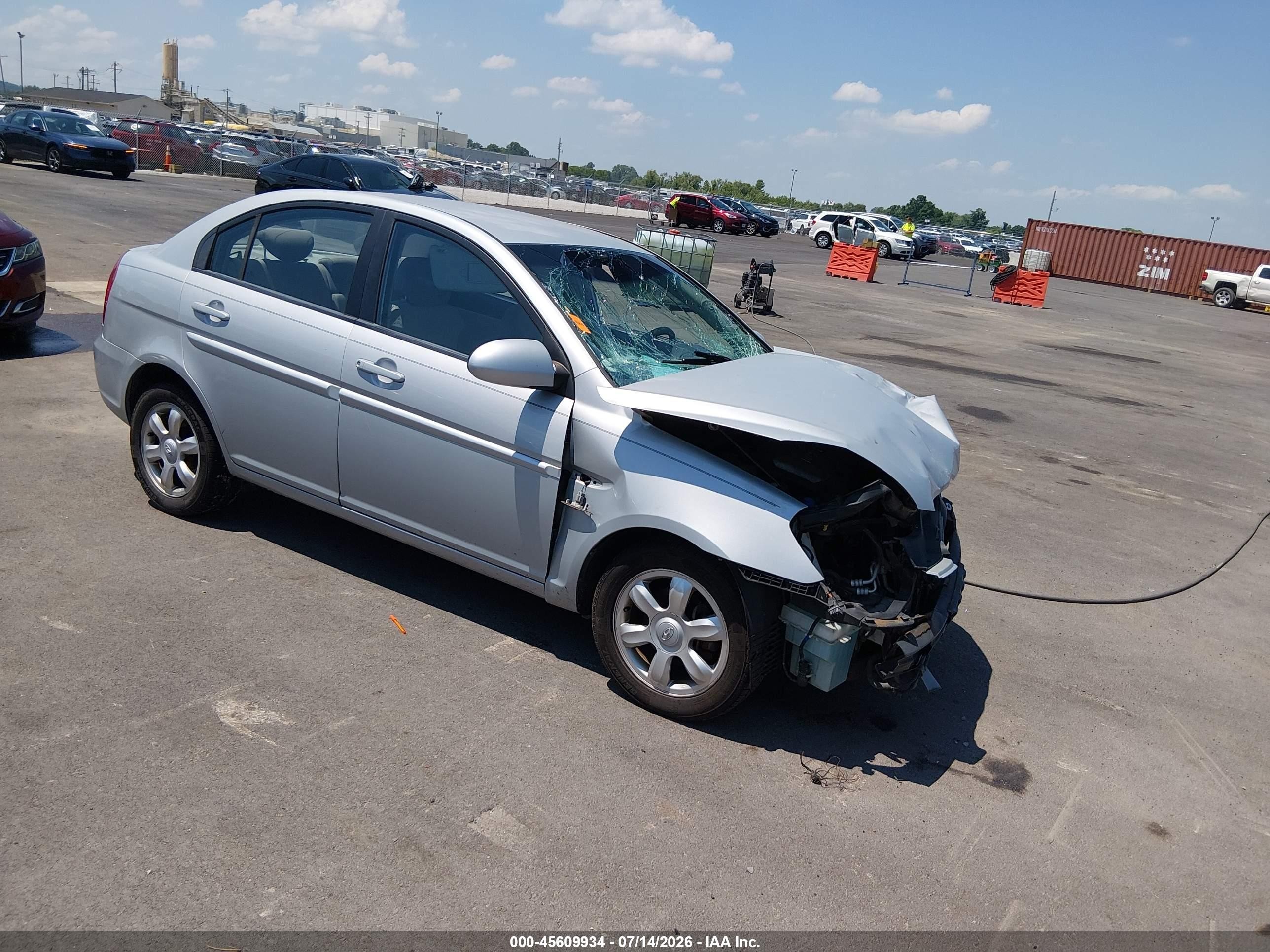2007 Hyundai Accent Gls Silver vin: KMHCN46C47U121362