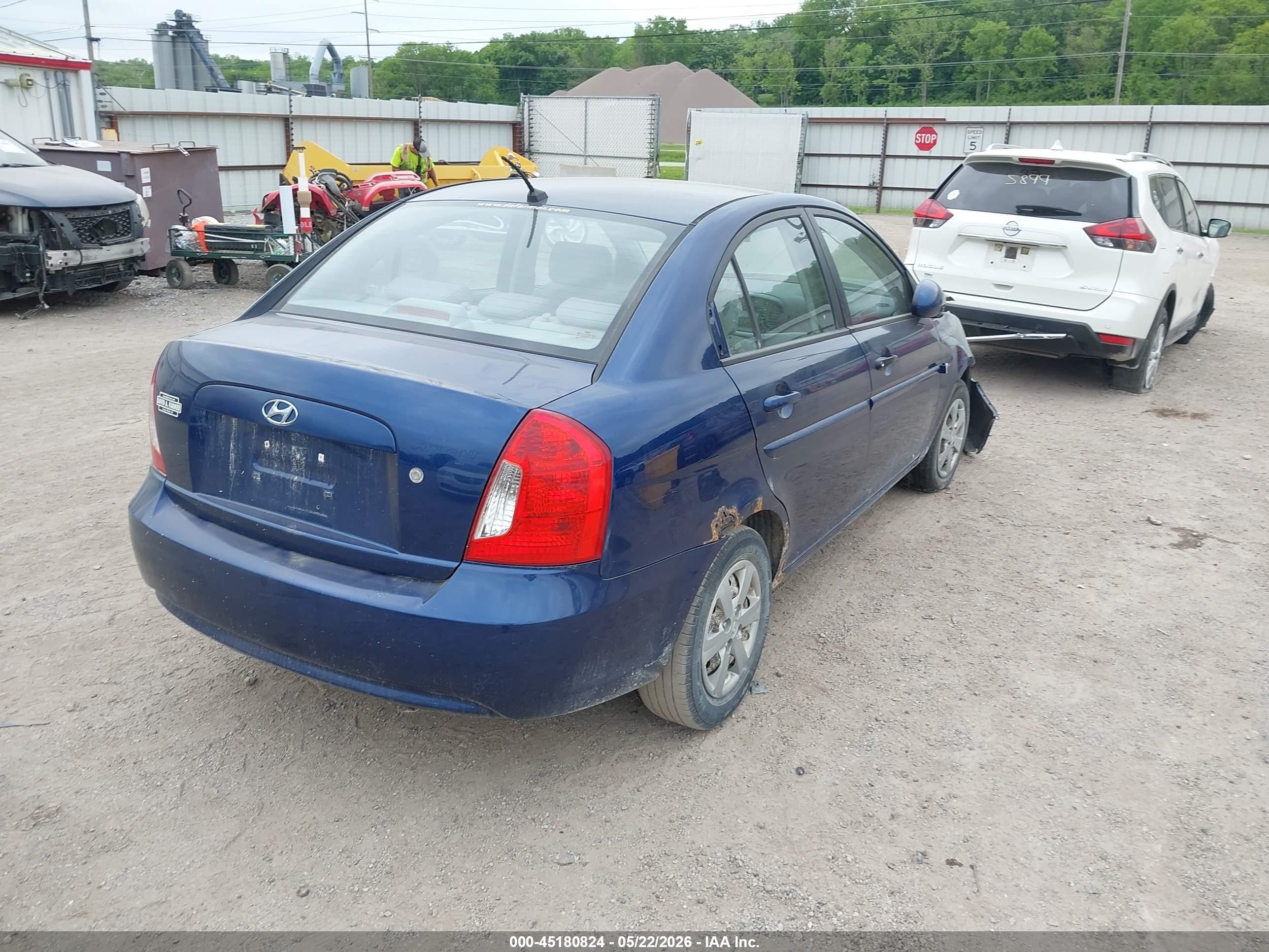 2008 Hyundai Accent Gls Blue vin: KMHCN46C48U210186