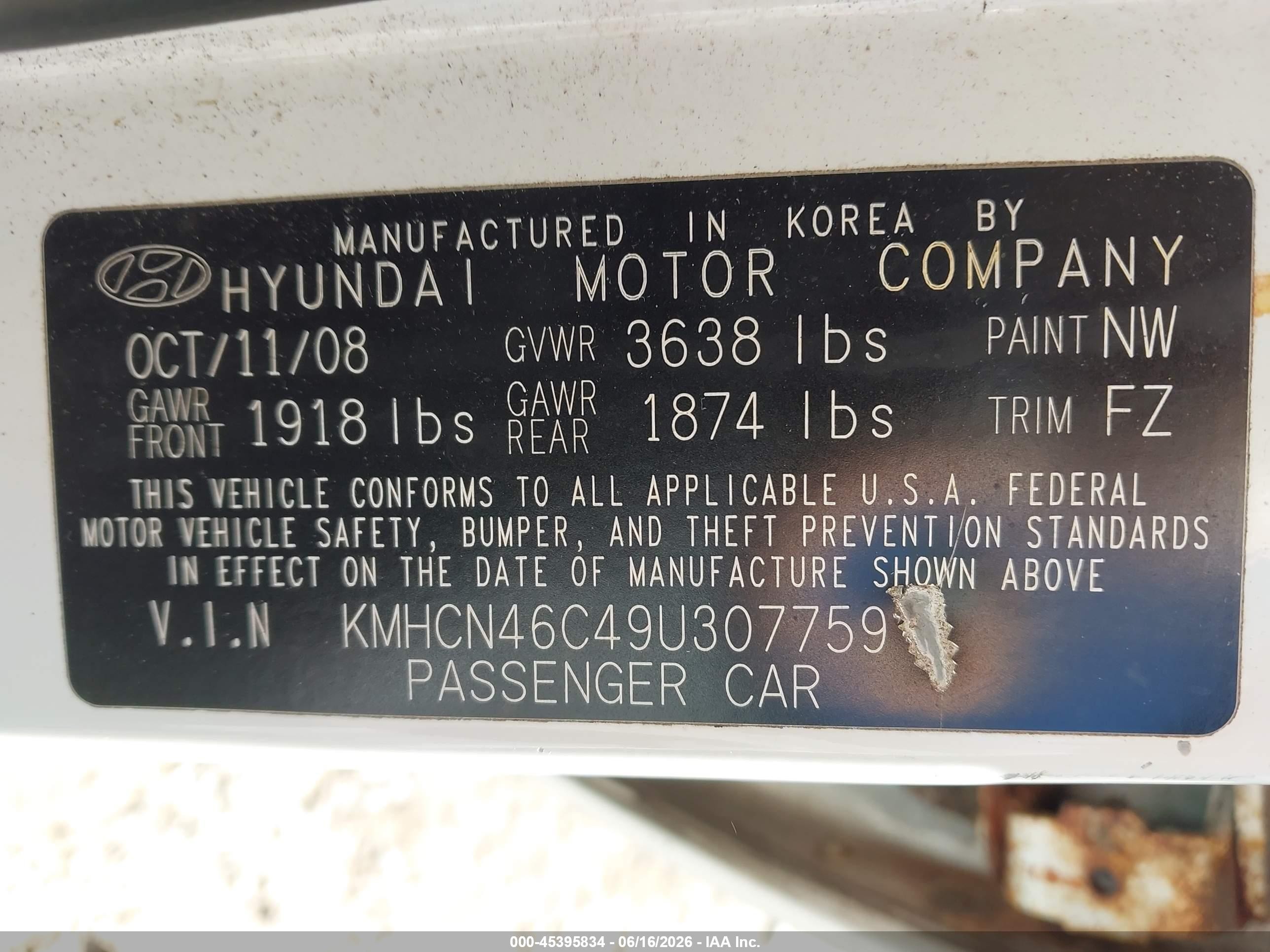 2009 Hyundai Accent Gls White vin: KMHCN46C49U307759