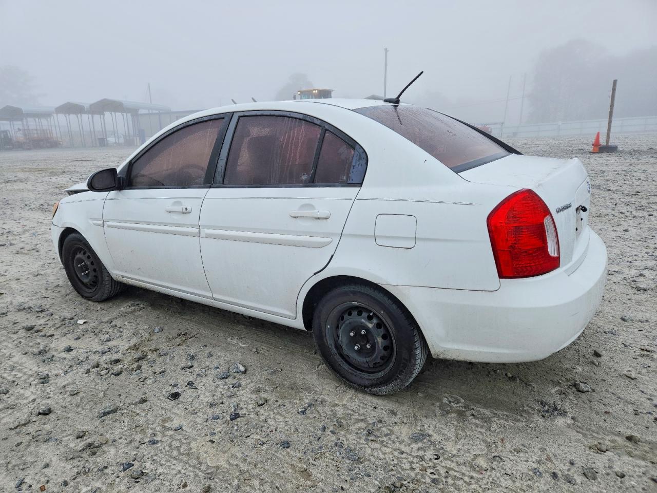 2009 Hyundai Accent Gls White vin: KMHCN46C49U328479