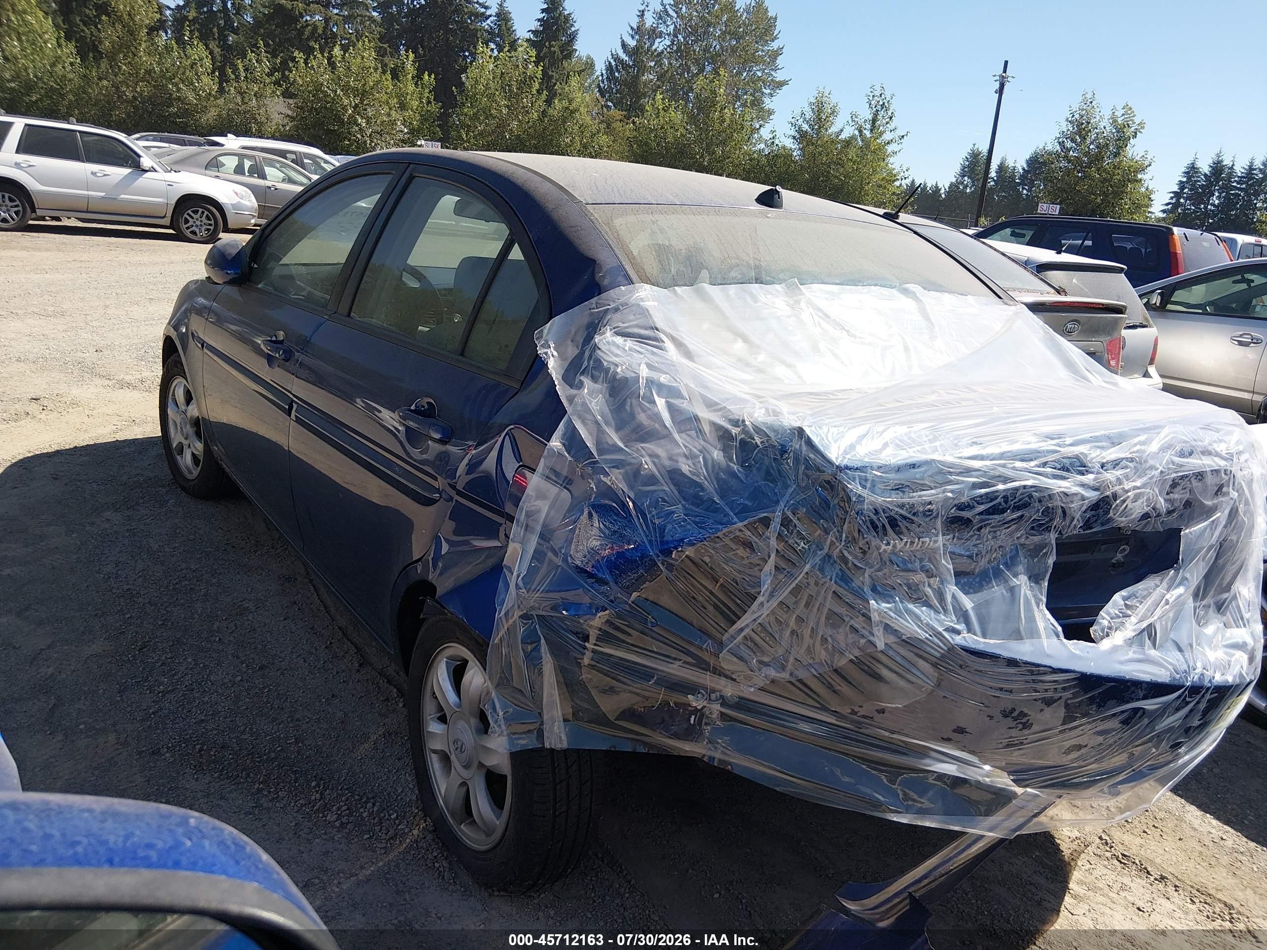 2006 Hyundai Accent Gls Blue vin: KMHCN46C56U008261
