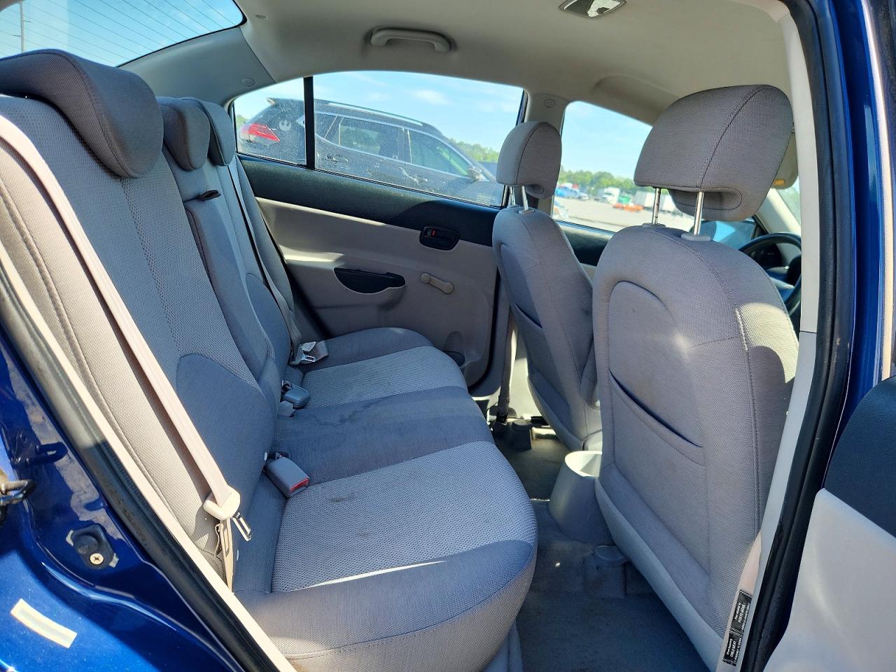 2007 Hyundai Accent Gls Blue vin: KMHCN46C57U075654