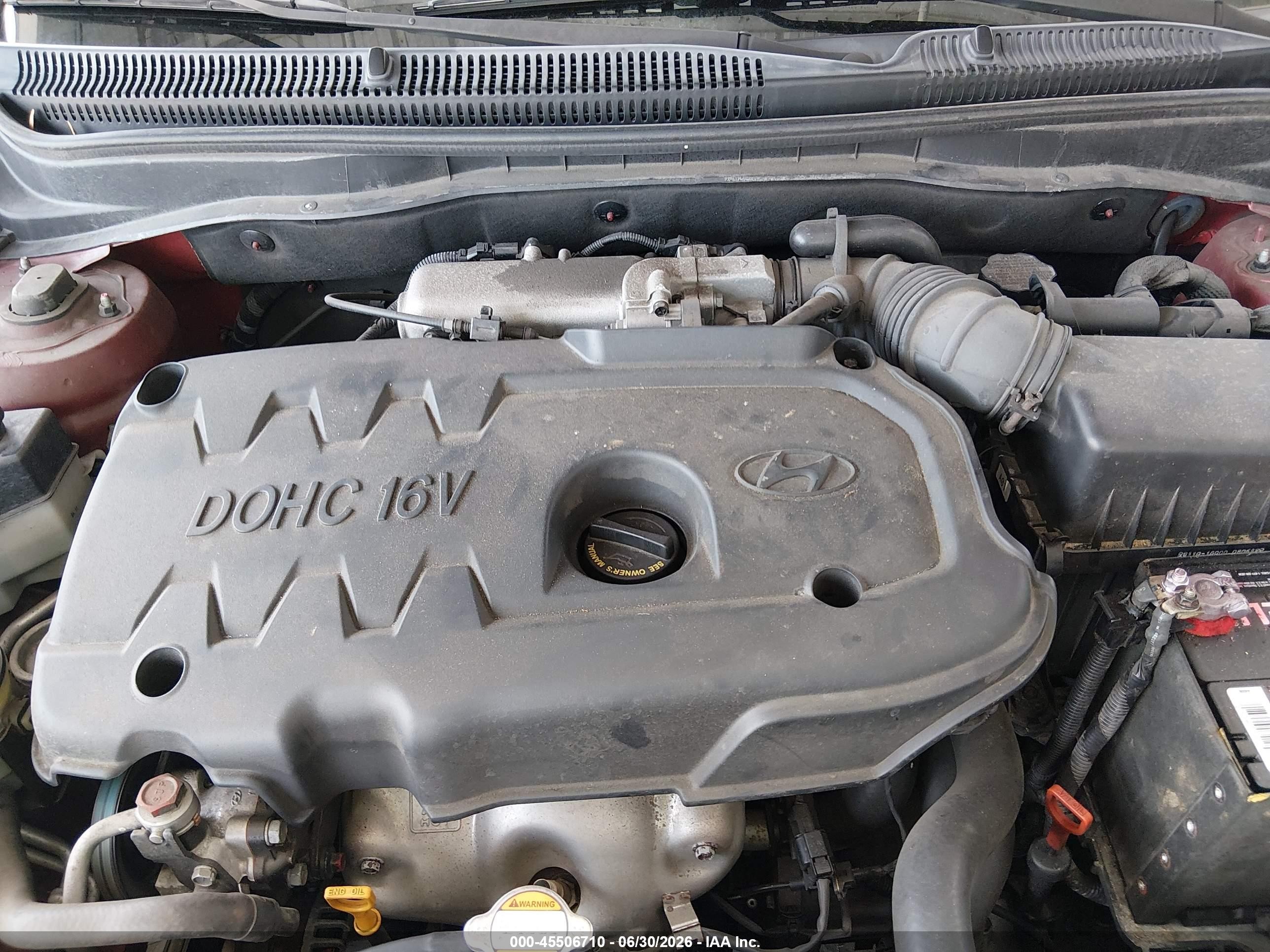 2008 Hyundai Accent Gls Burgundy vin: KMHCN46C58U275919