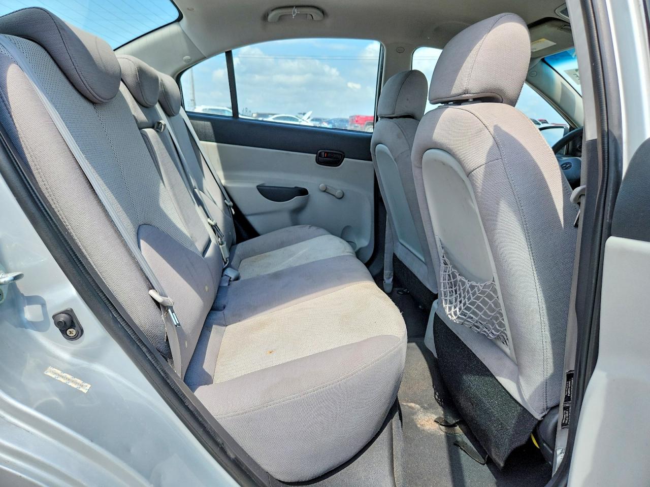 2009 Hyundai Accent Gls Серебряный vin: KMHCN46C59U320598