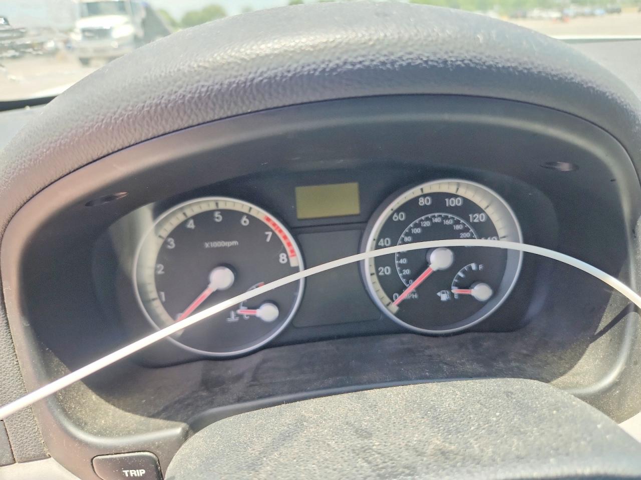 2008 Hyundai Accent Gls Белый vin: KMHCN46C68U227023