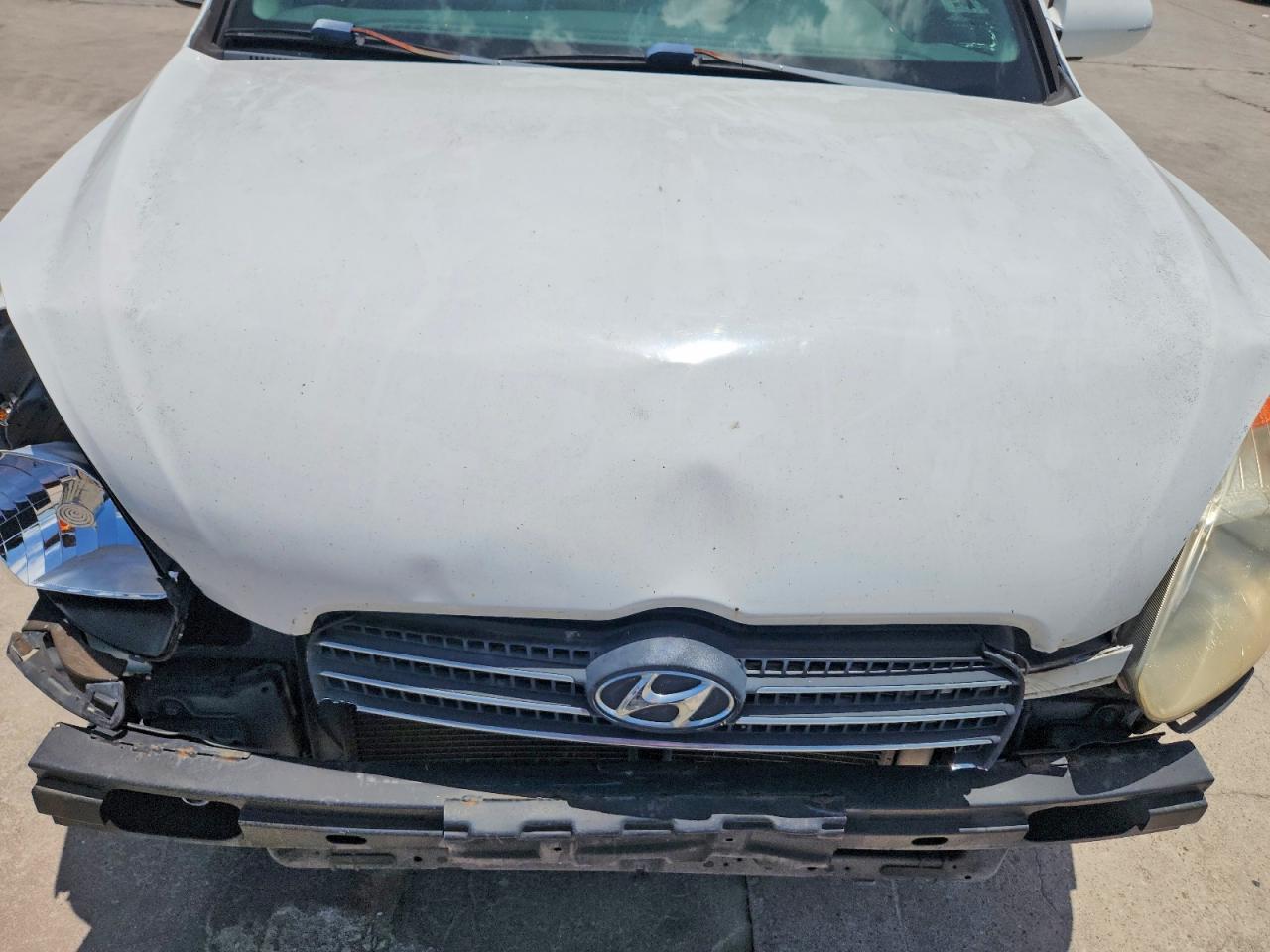 2008 Hyundai Accent Gls Белый vin: KMHCN46C68U227023