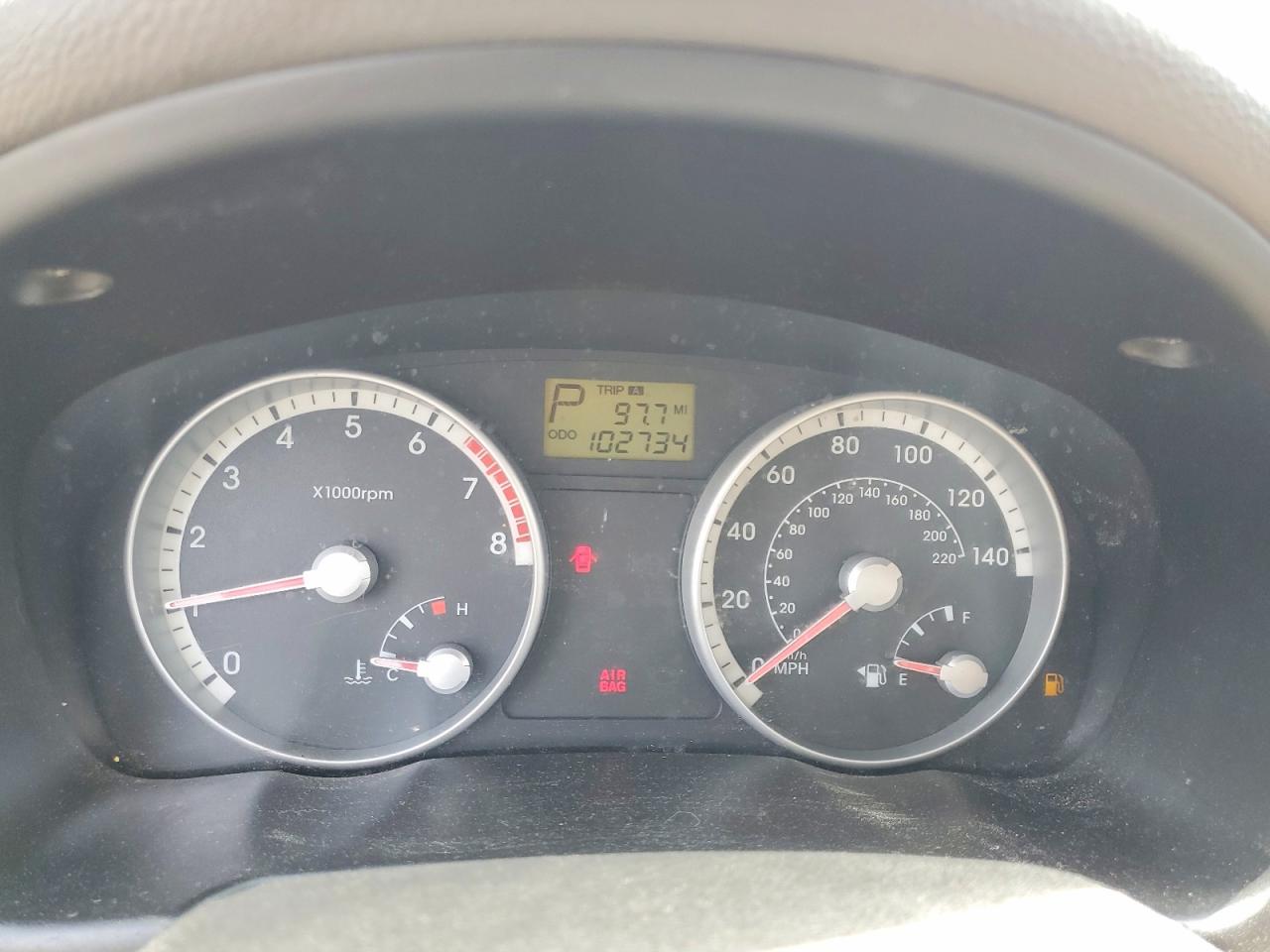 2008 Hyundai Accent Gls Red vin: KMHCN46C68U259454