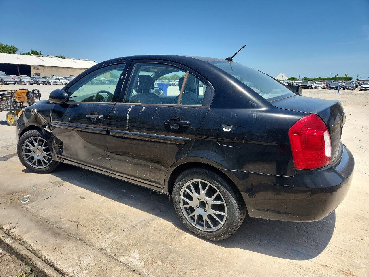 2007 Hyundai Accent Gls Черный vin: KMHCN46C77U086025