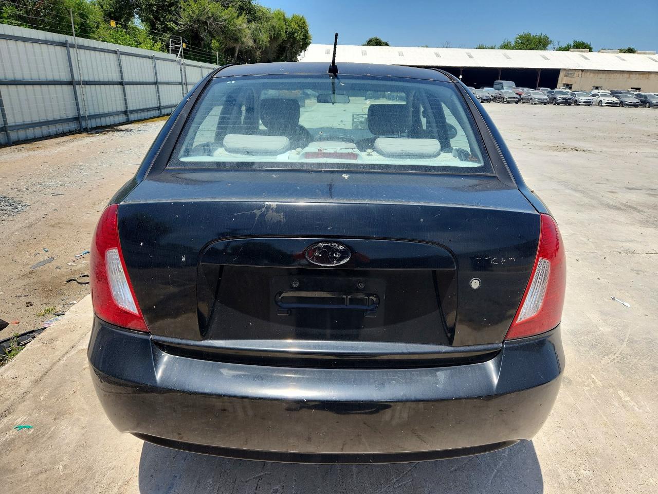 2007 Hyundai Accent Gls Черный vin: KMHCN46C77U086025