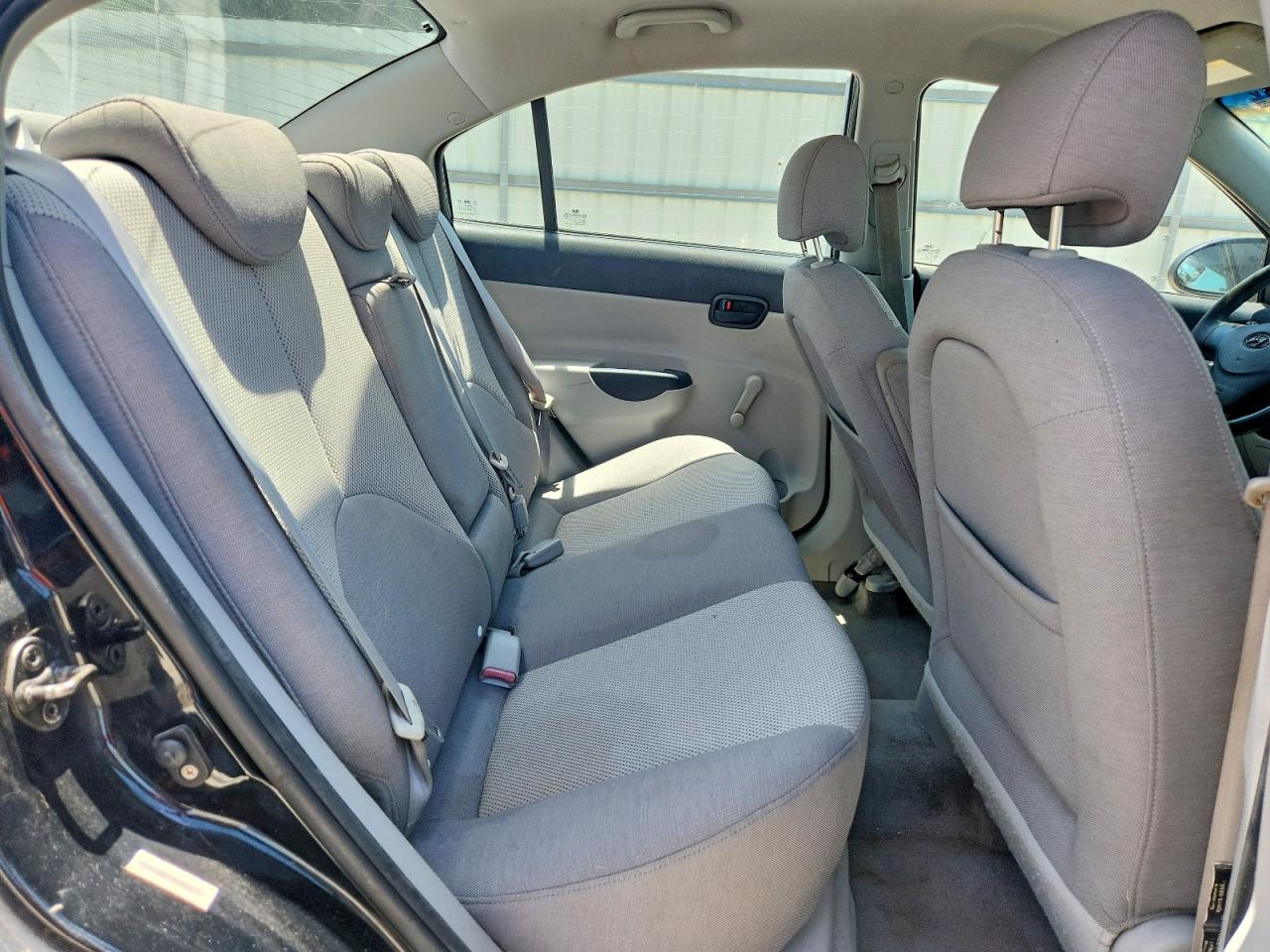 2007 Hyundai Accent Gls Черный vin: KMHCN46C77U086025