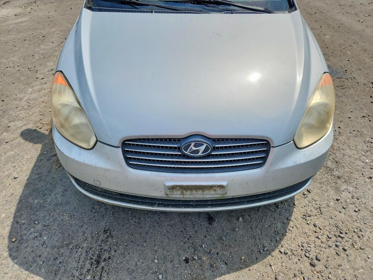 2007 Hyundai Accent Gls Серебряный vin: KMHCN46C77U119542