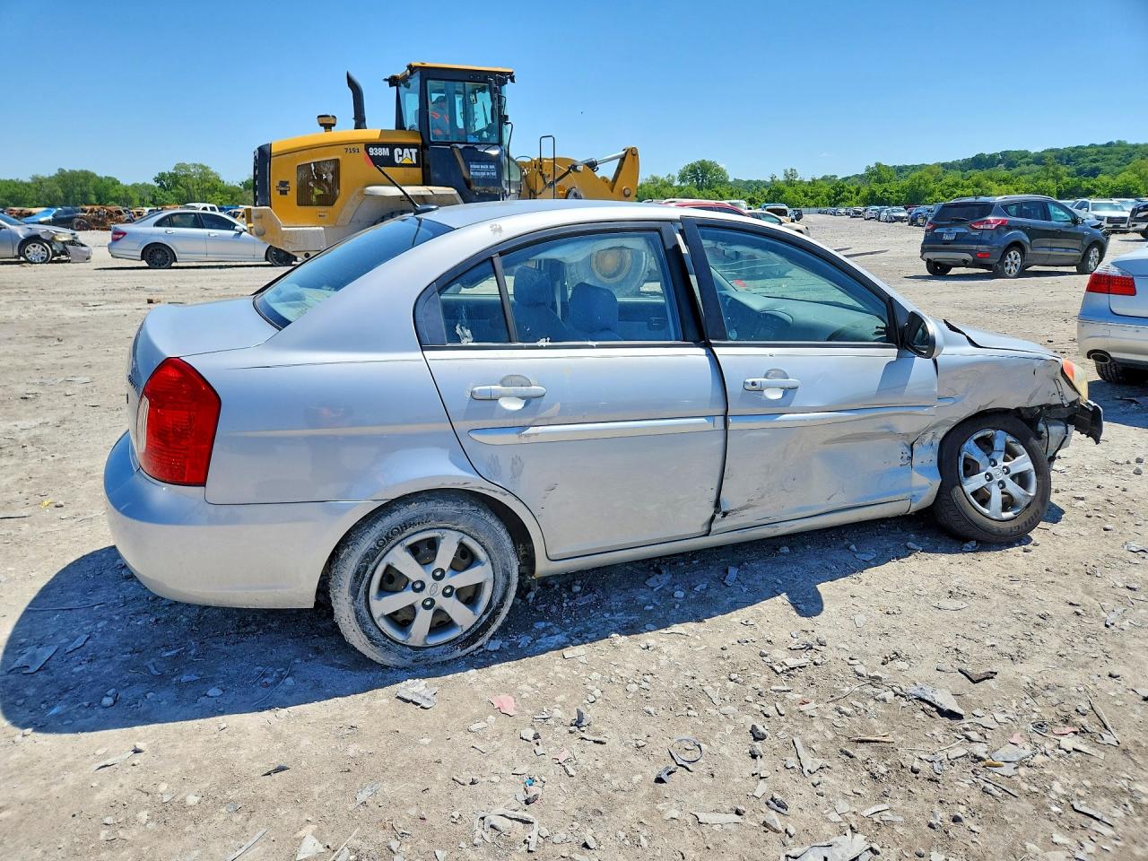 2008 Hyundai Accent Gls Silver vin: KMHCN46C78U237026