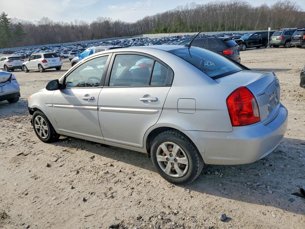 2008 Hyundai Accent Gls Серебряный vin: KMHCN46C78U249242