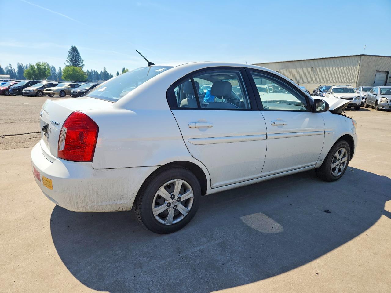 2009 Hyundai Accent Gls Белый vin: KMHCN46C79U283179