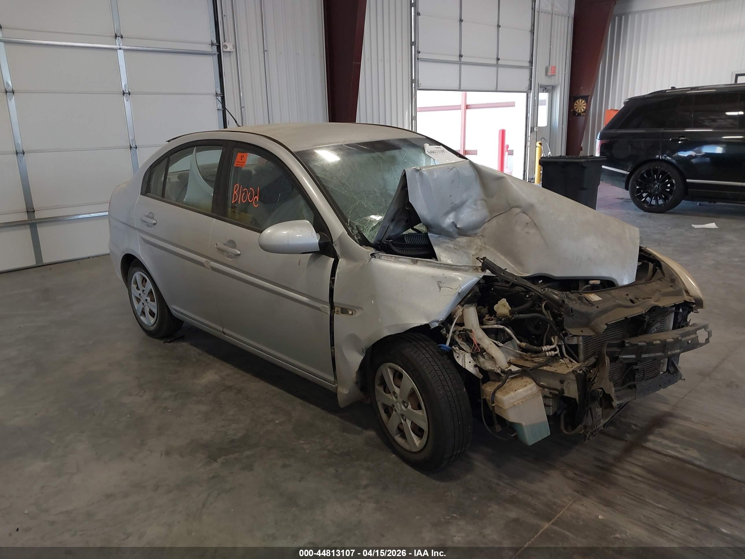 2009 Hyundai Accent Gls Серебряный vin: KMHCN46C79U284168