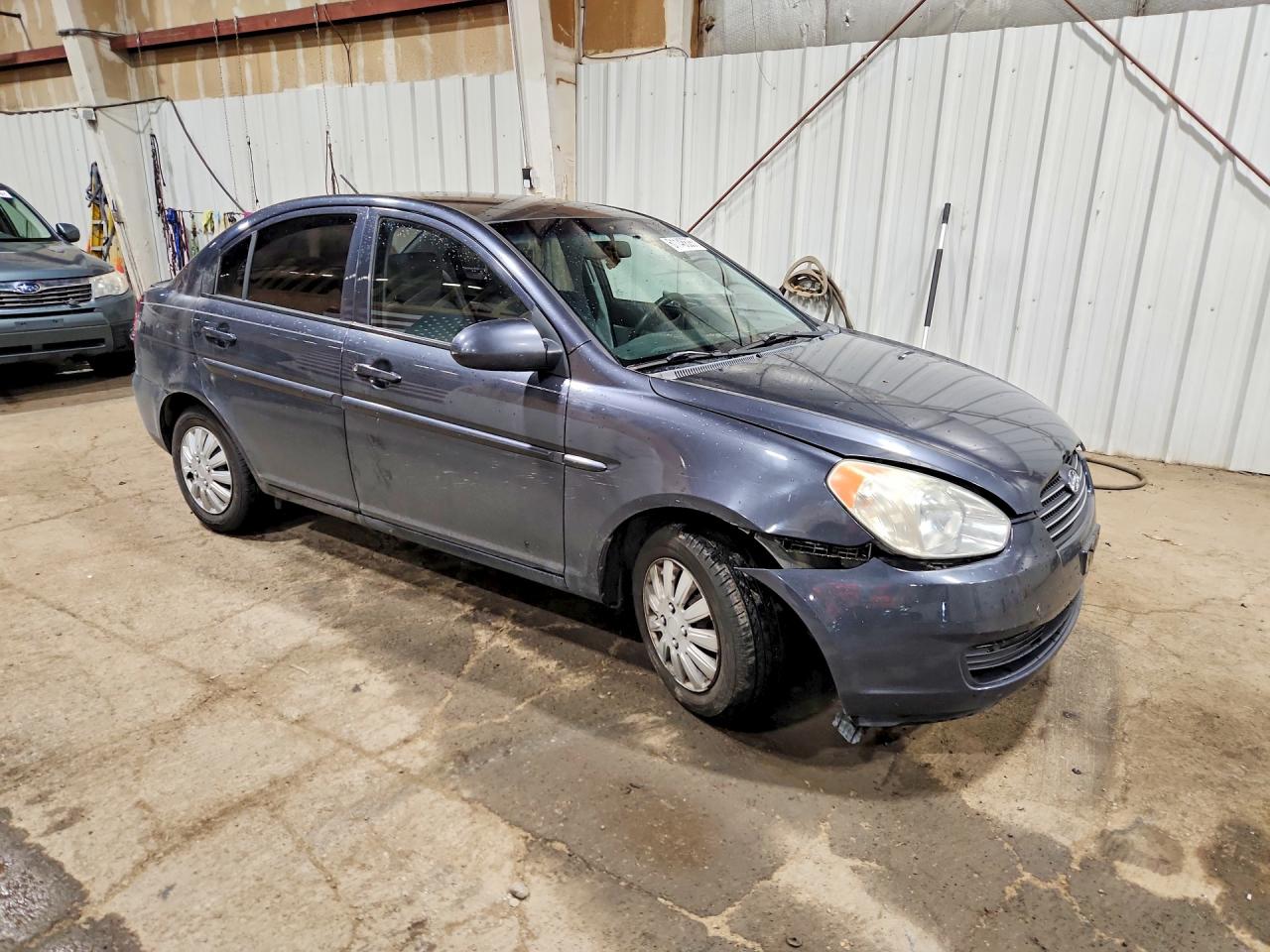 2008 Hyundai Accent Gls Серый vin: KMHCN46C88U182943