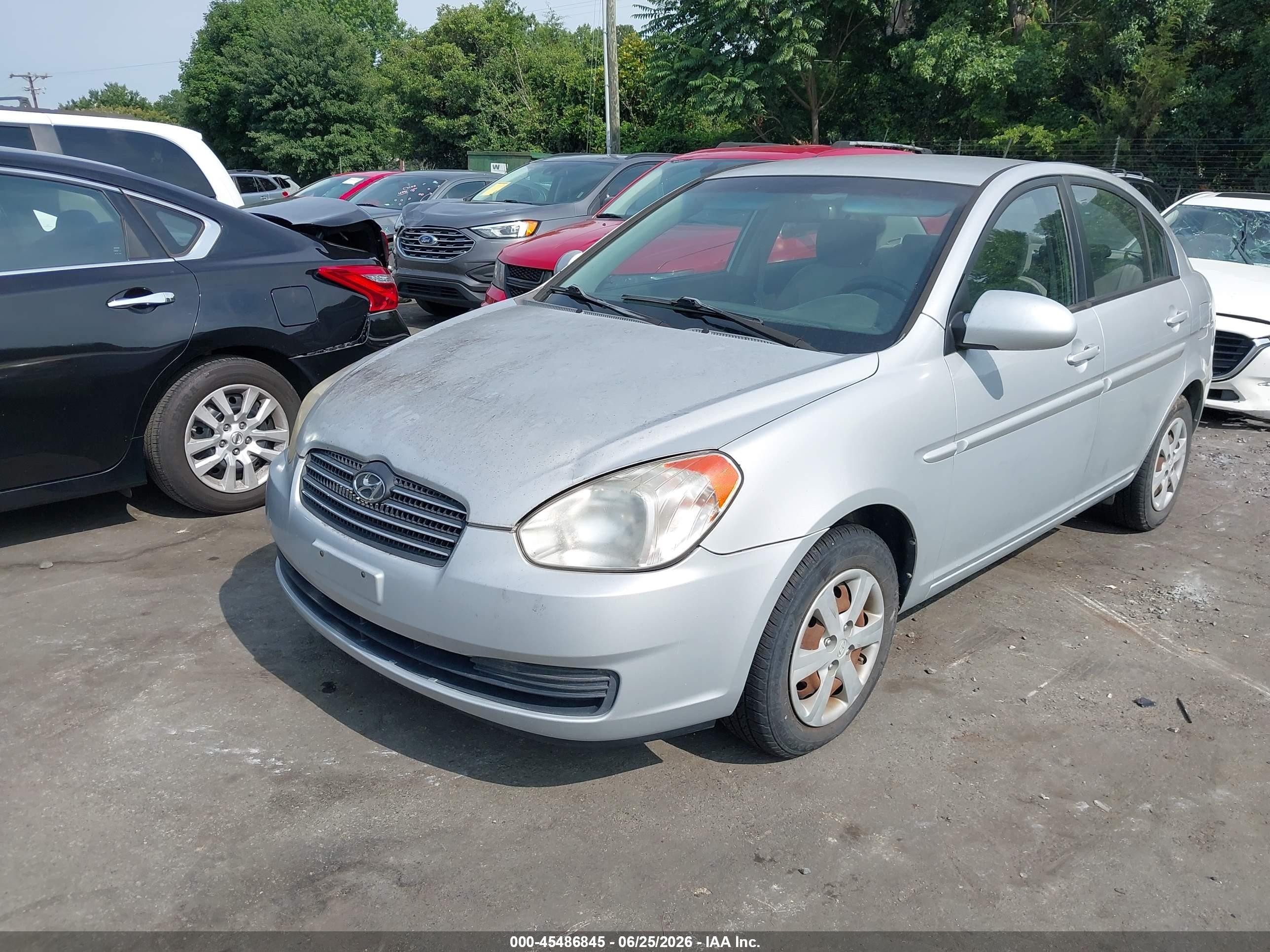 2008 Hyundai Accent Gls Gray vin: KMHCN46C88U239092