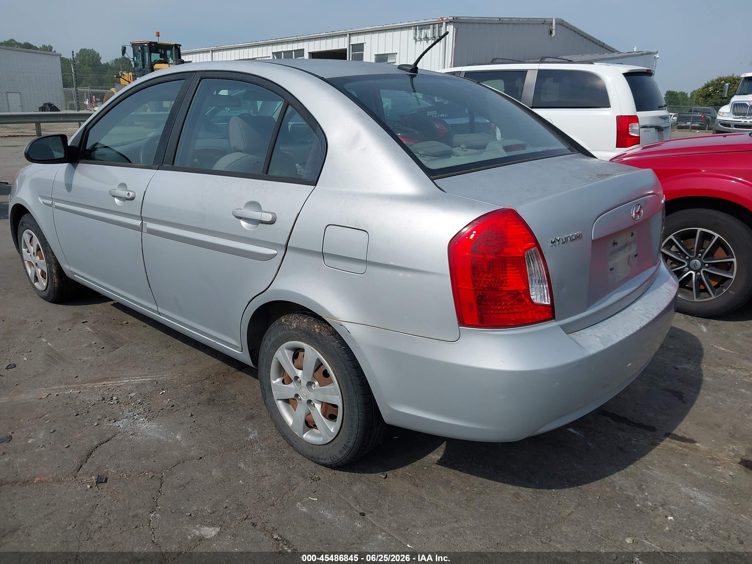 2008 Hyundai Accent Gls Gray vin: KMHCN46C88U239092