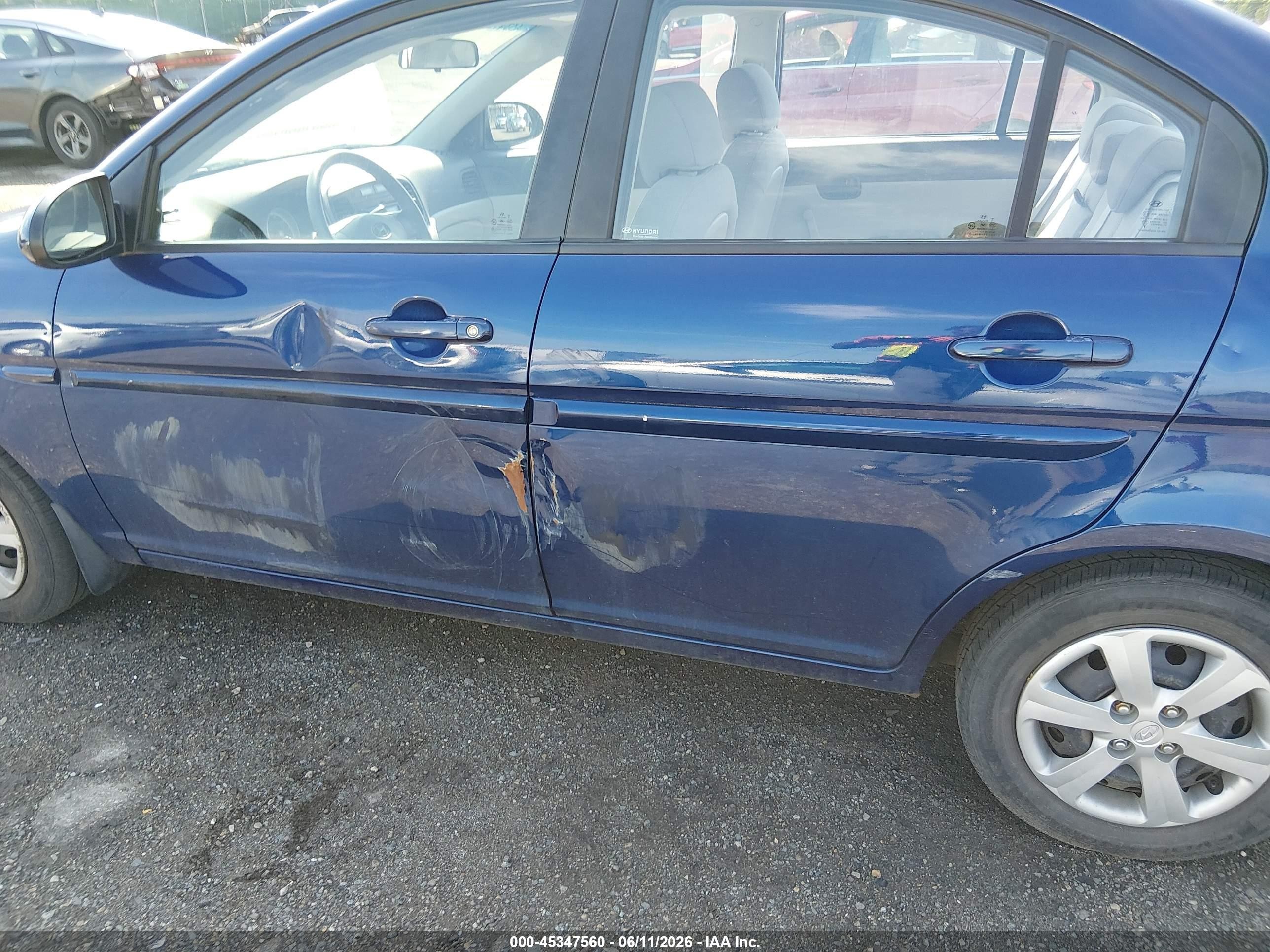 2009 Hyundai Accent Gls Blue vin: KMHCN46C89U312754