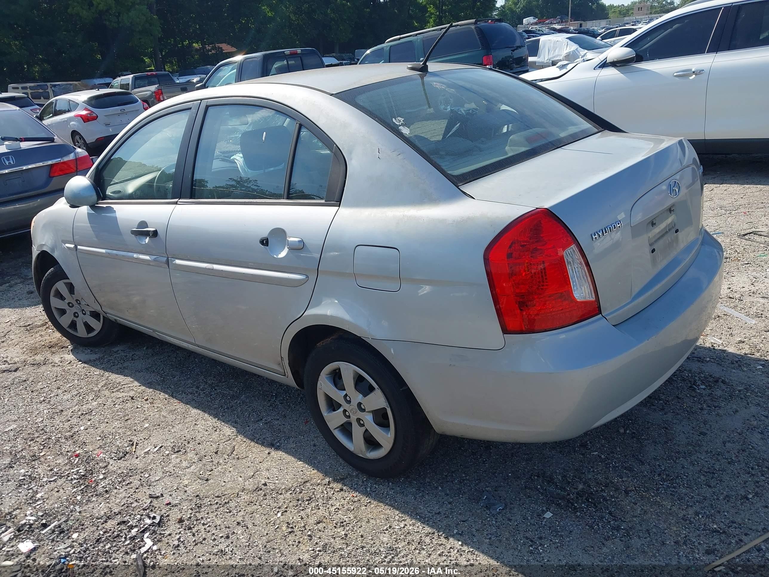 2009 Hyundai Accent Gls Серебряный vin: KMHCN46C89U319381