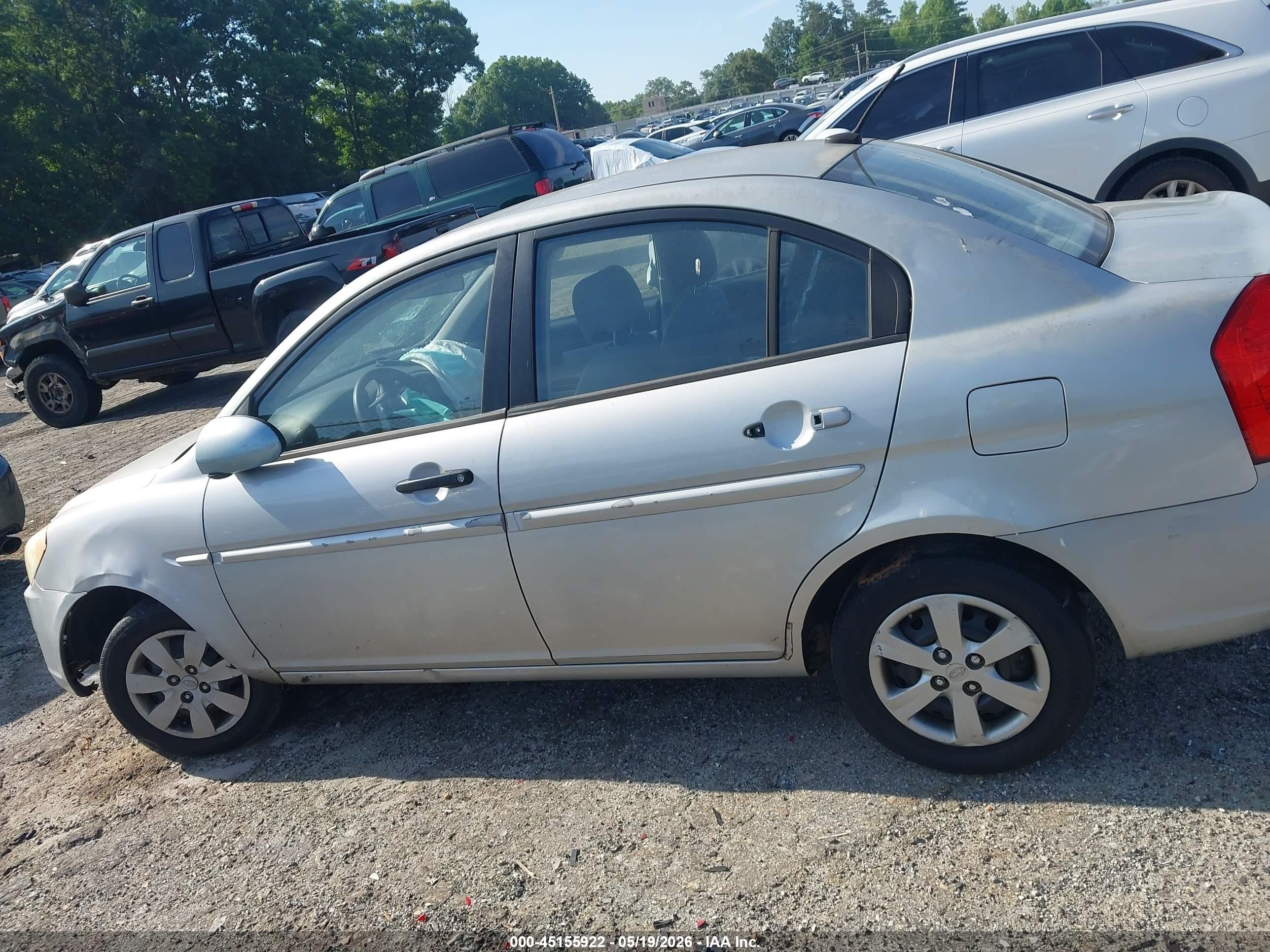 2009 Hyundai Accent Gls Серебряный vin: KMHCN46C89U319381