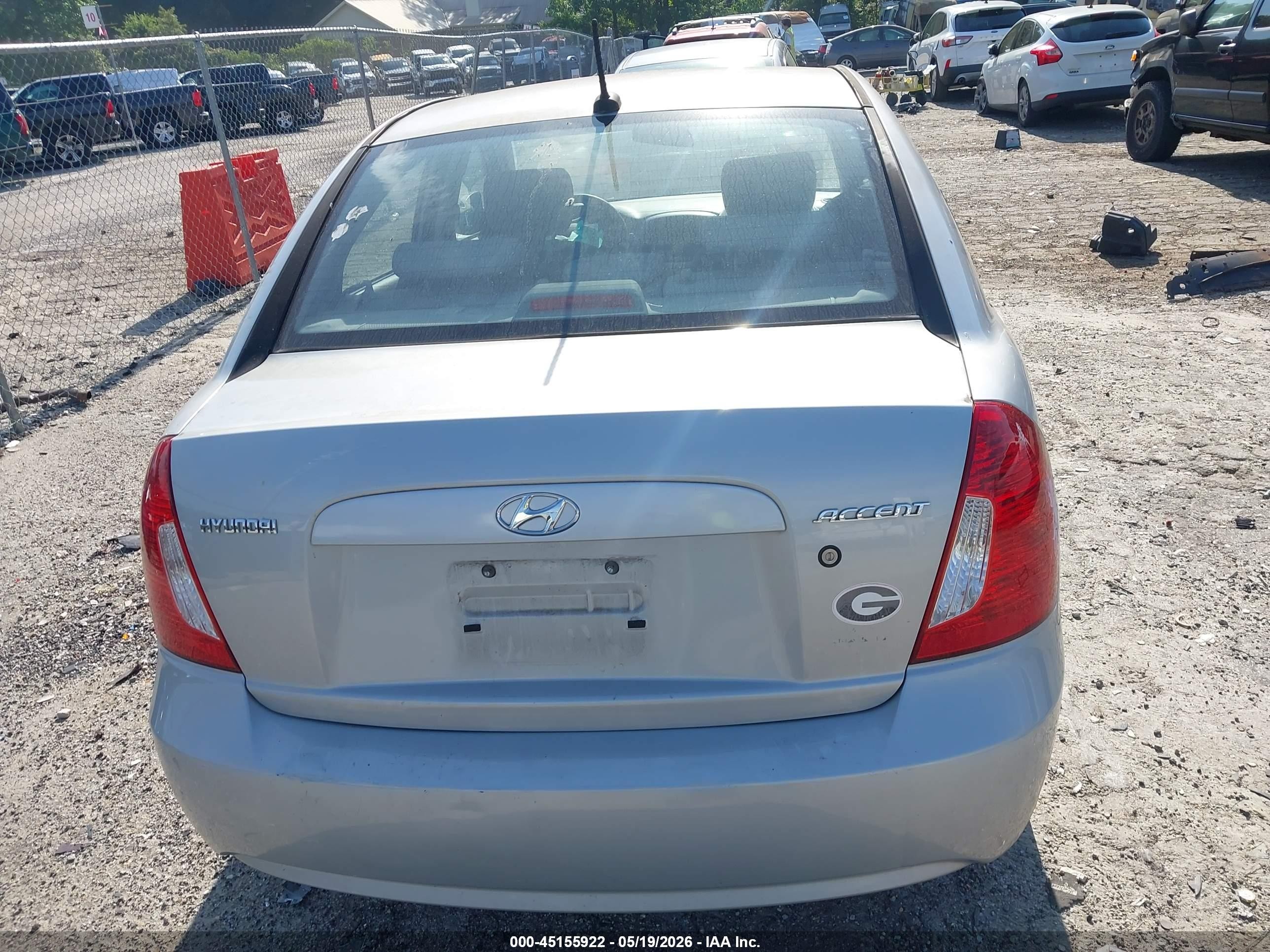 2009 Hyundai Accent Gls Серебряный vin: KMHCN46C89U319381
