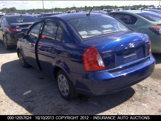 2008 Hyundai Accent Gls 4-door vin: KMHCN46C98U258699