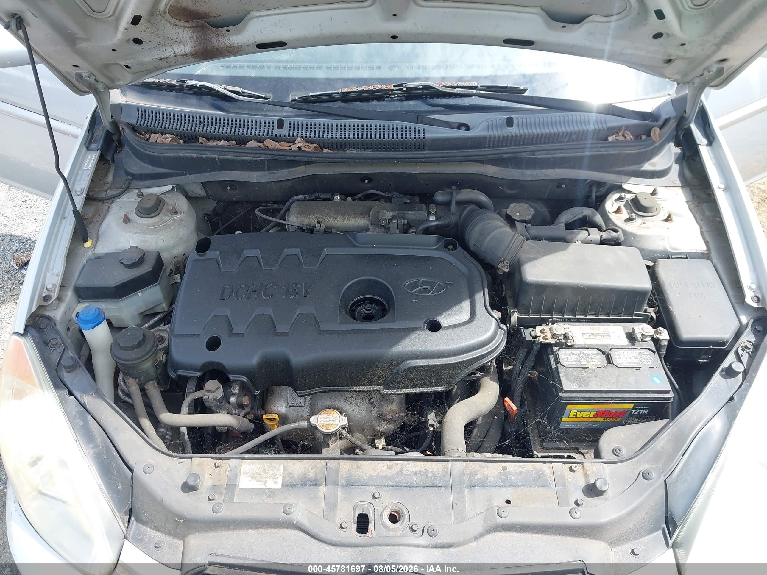 2008 Hyundai Accent Gls Серебряный vin: KMHCN46C98U258797