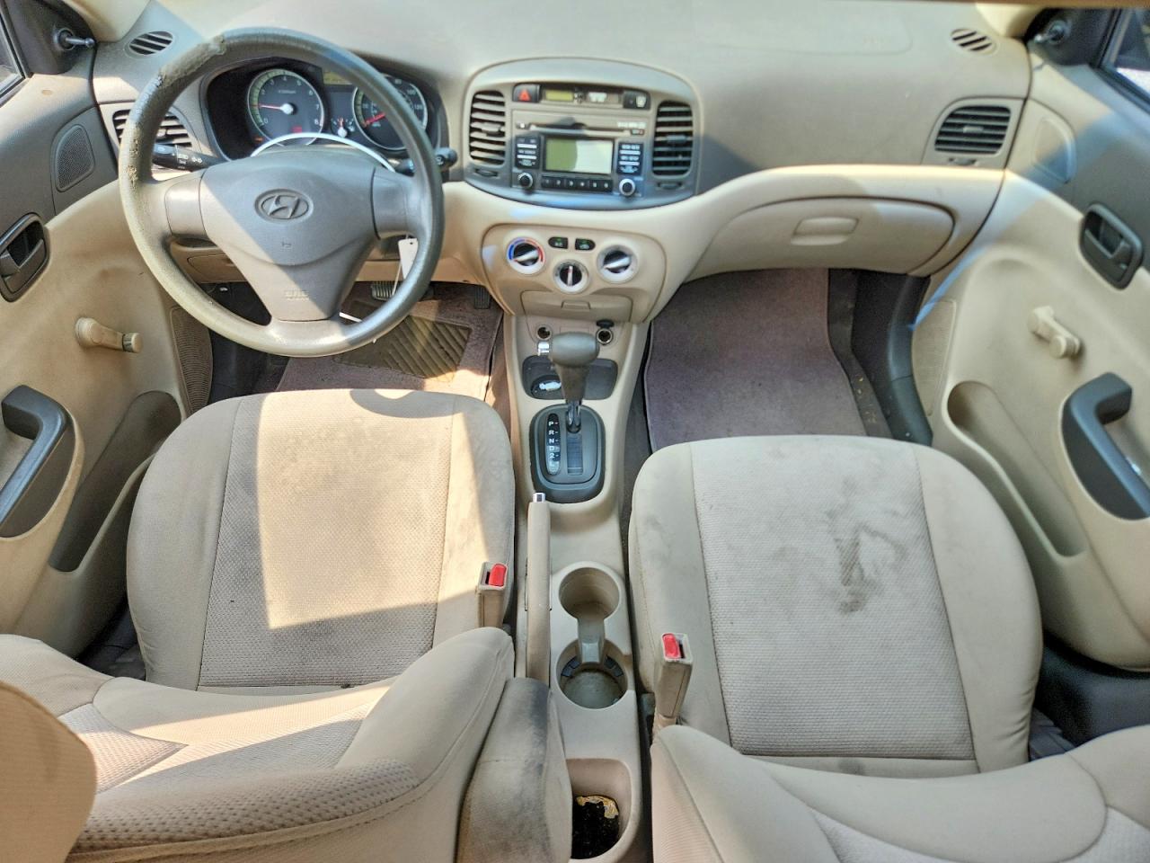 2009 Hyundai Accent Gls Красный vin: KMHCN46C99U320314