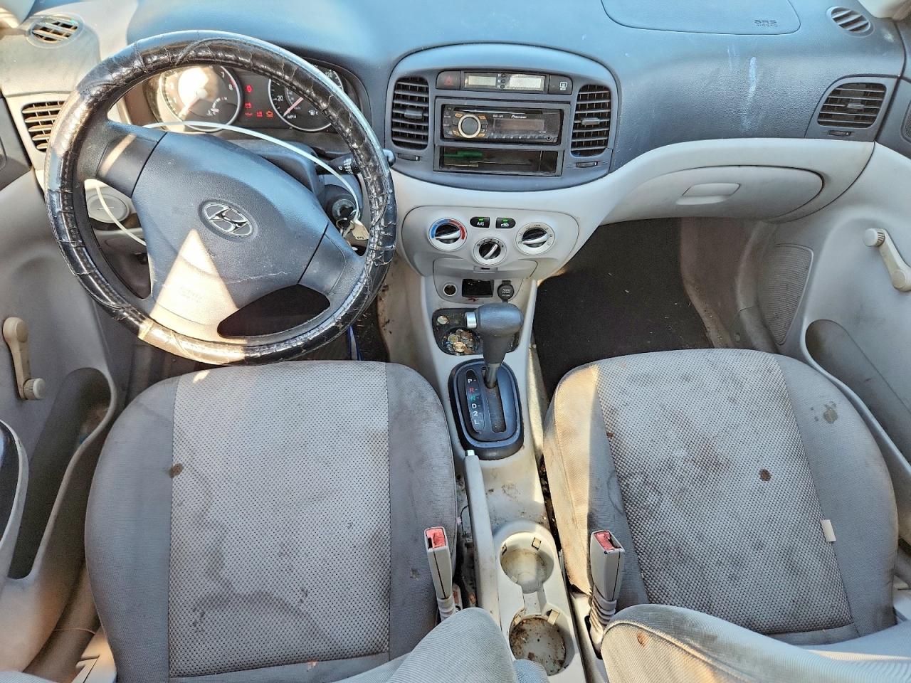 2006 Hyundai Accent Gls Gray vin: KMHCN46CX6U027078