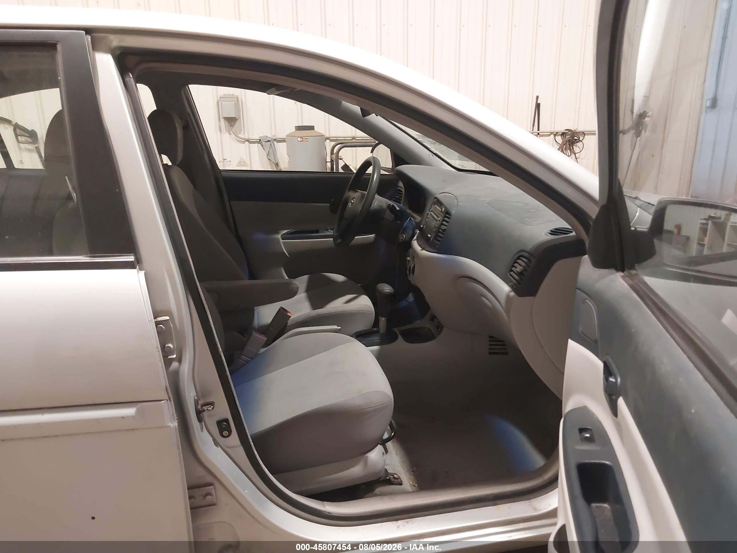 2006 Hyundai Accent Gls Gray vin: KMHCN46CX6U048254