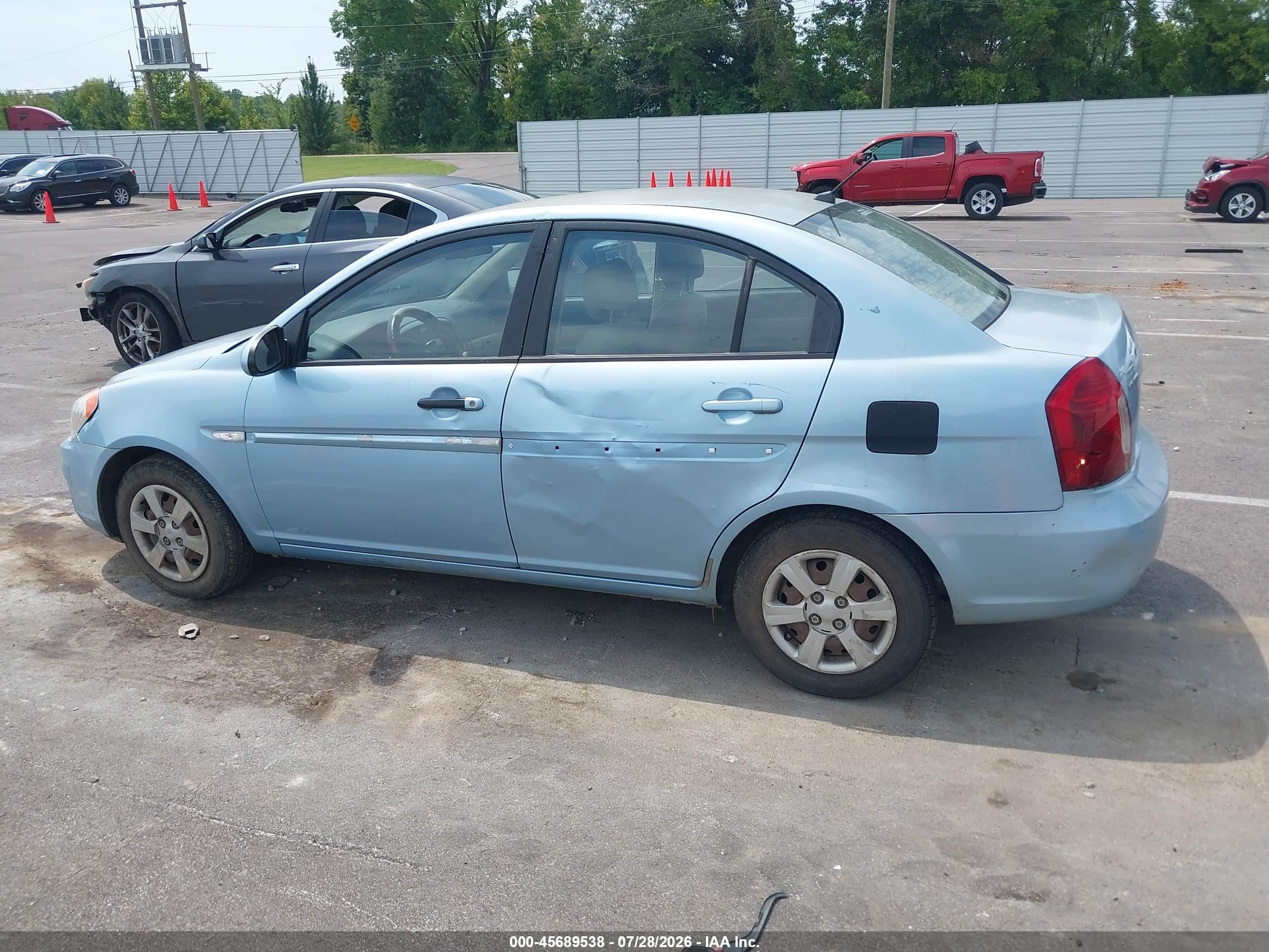 2007 Hyundai Accent Gls Blue vin: KMHCN46CX7U142829