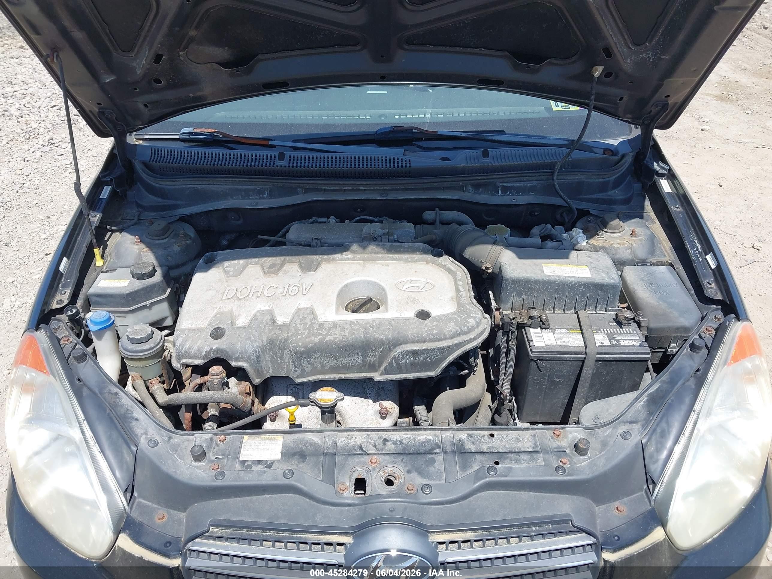 2007 Hyundai Accent Gls Черный vin: KMHCN46CX7U144192