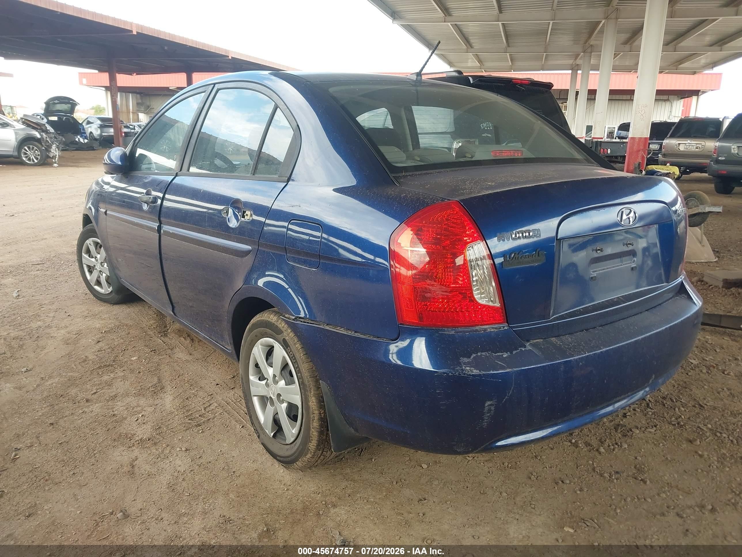 2008 Hyundai Accent Gls Blue vin: KMHCN46CX8U213268