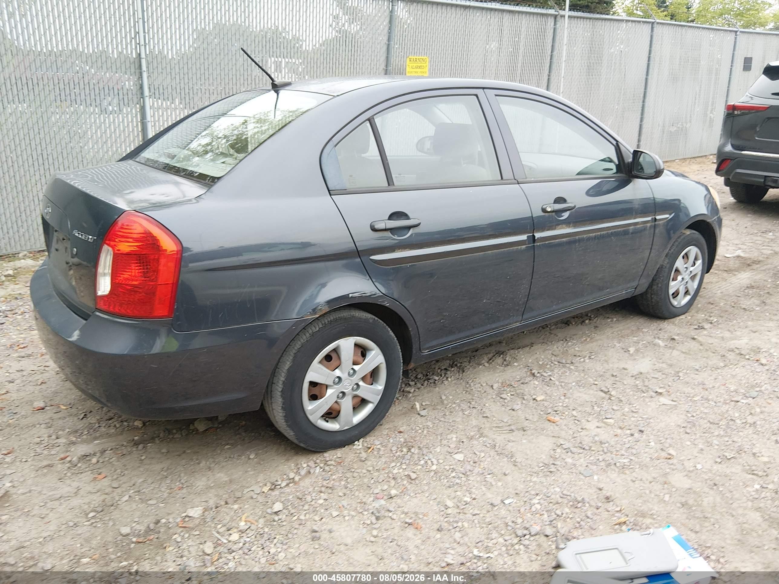 2008 Hyundai Accent Gls Dark Blue vin: KMHCN46CX8U230460