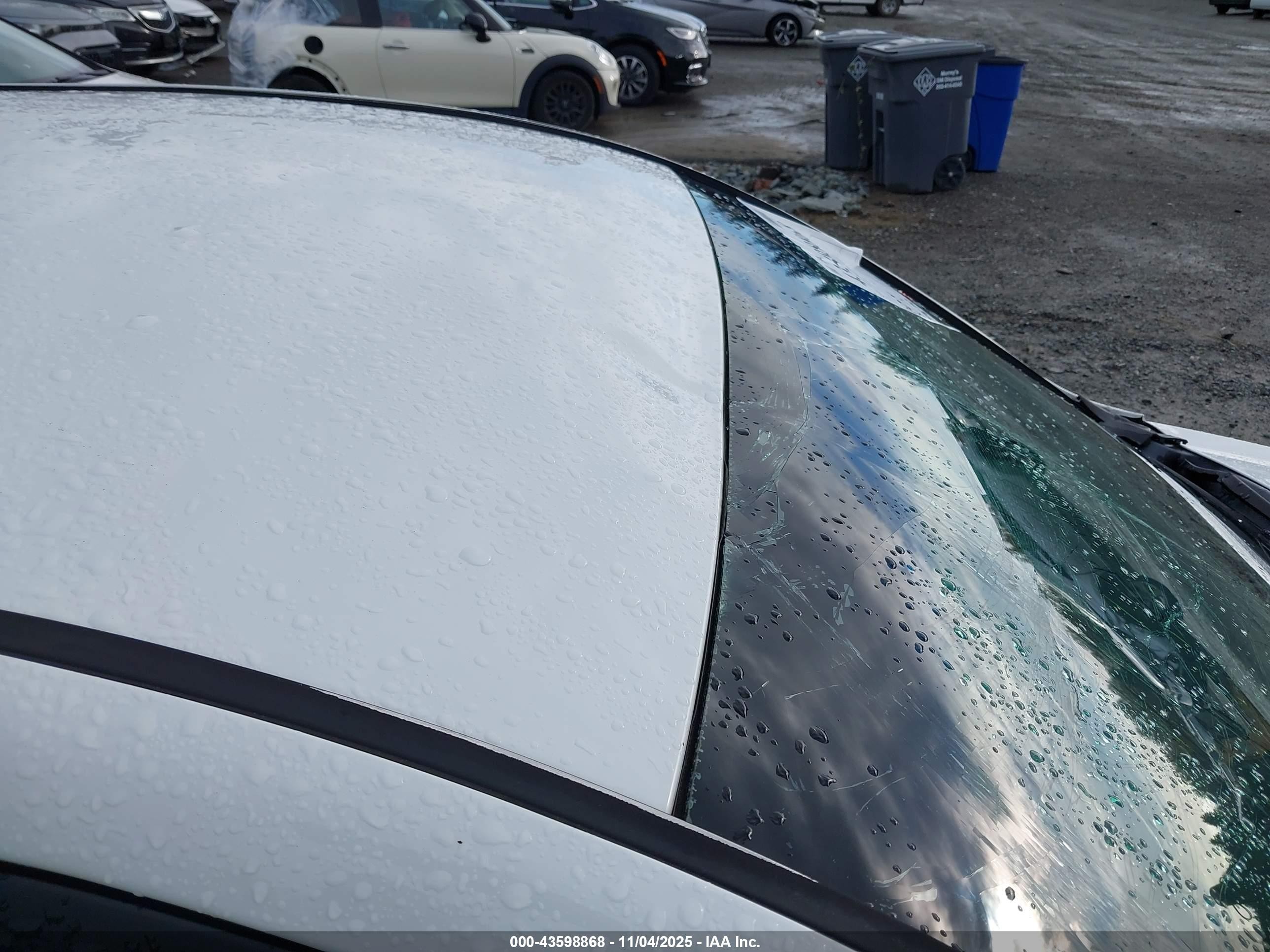 2008 Hyundai Accent Gls White vin: KMHCN46CX8U271073