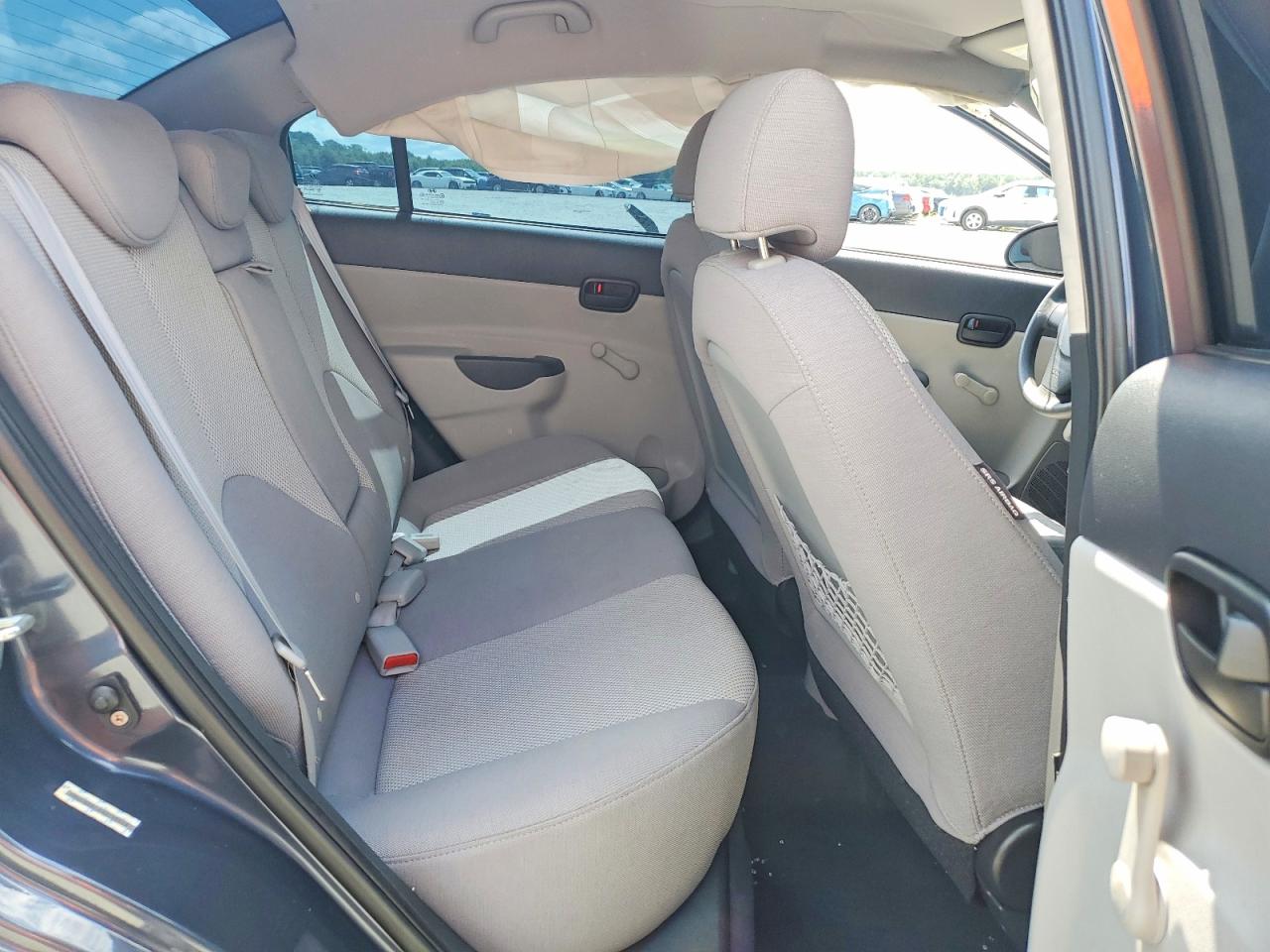 2009 Hyundai Accent Gls Gray vin: KMHCN46CX9U295018