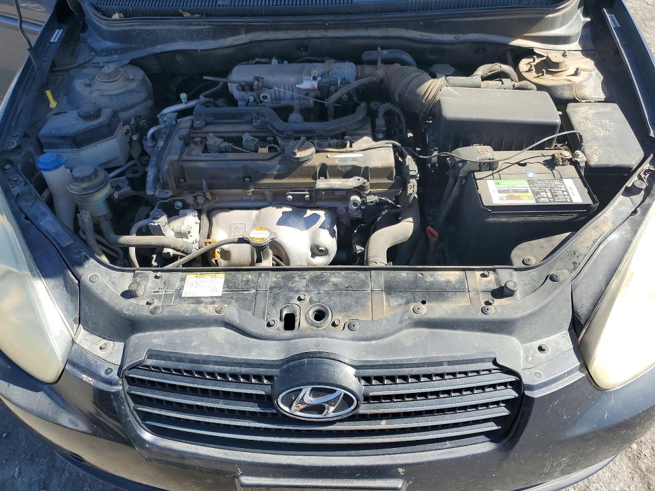 2009 Hyundai Accent Gls Серый vin: KMHCN46CX9U333993
