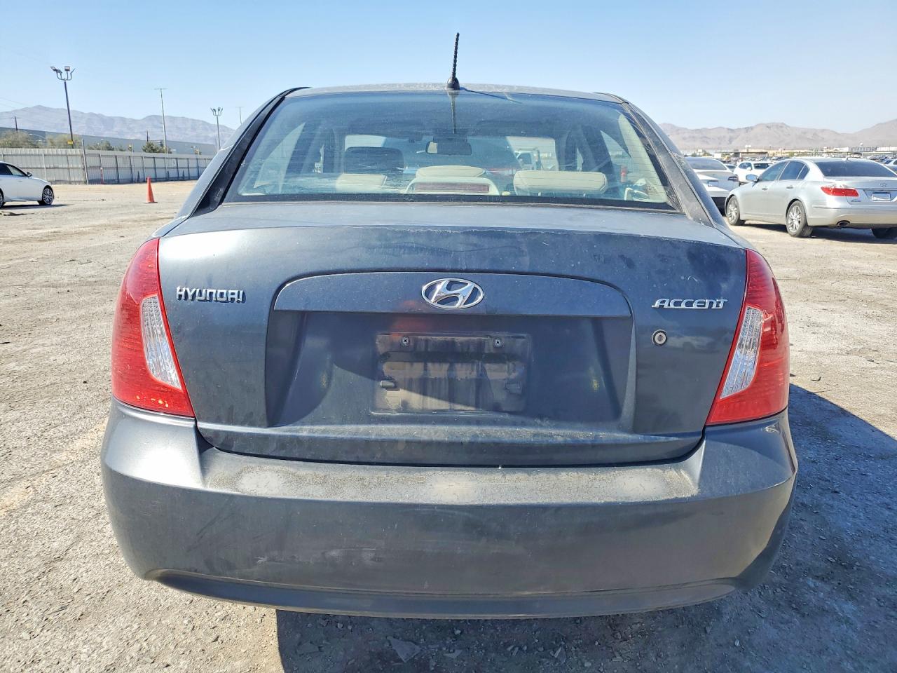 2009 Hyundai Accent Gls Серый vin: KMHCN46CX9U333993