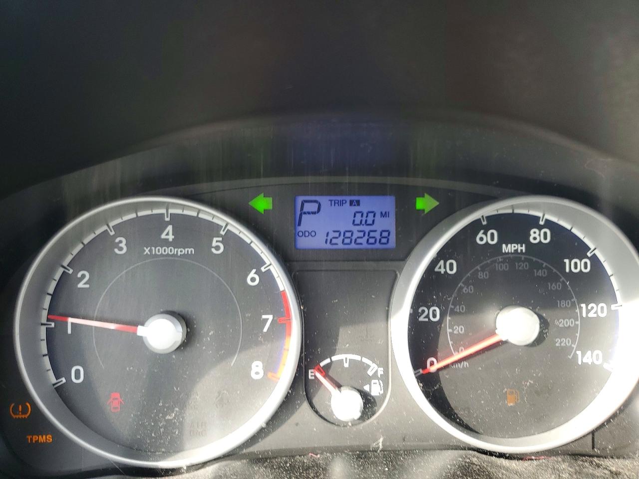 2011 Hyundai Accent Gls Silver vin: KMHCN4AC0BU606551