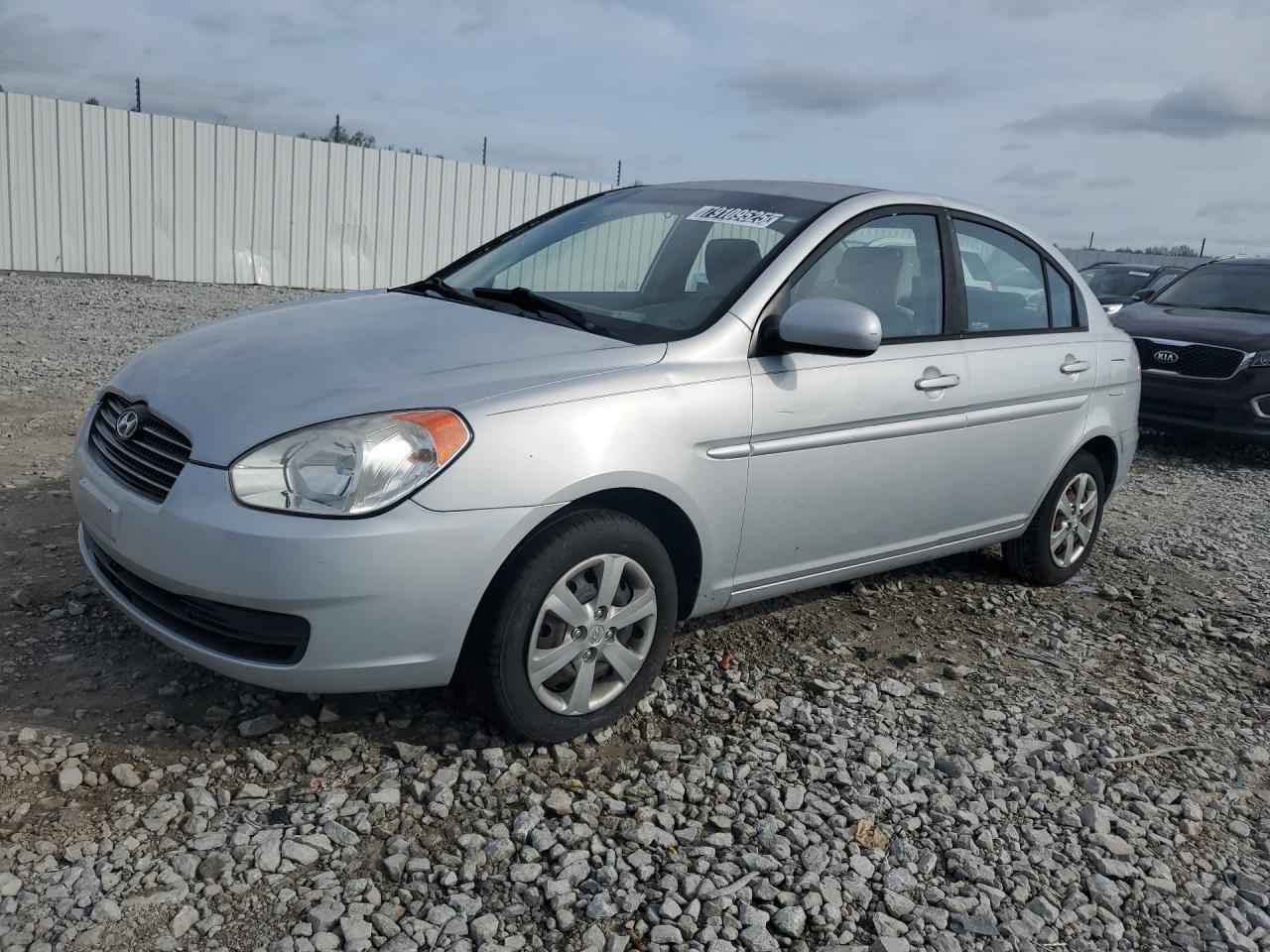 2011 Hyundai Accent Gls Silver vin: KMHCN4AC0BU606551 Damage: Left Front Fender, Chipped, 1