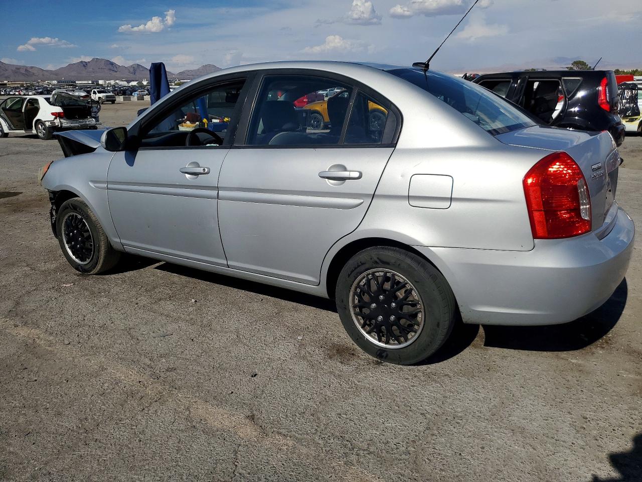 2011 Hyundai Accent Gls Silver vin: KMHCN4AC0BU619431