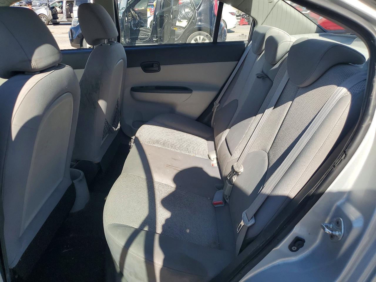 2011 Hyundai Accent Gls Silver vin: KMHCN4AC0BU619431