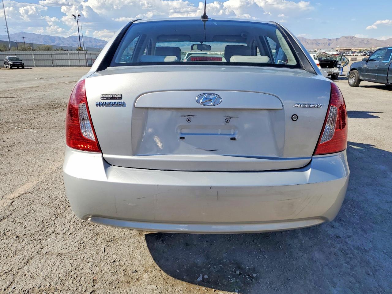 2011 Hyundai Accent Gls Silver vin: KMHCN4AC0BU619431