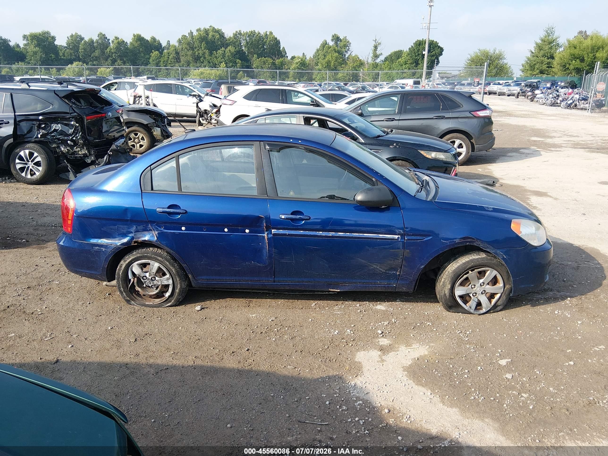 2011 Hyundai Accent Gls Blue vin: KMHCN4AC1BU617624